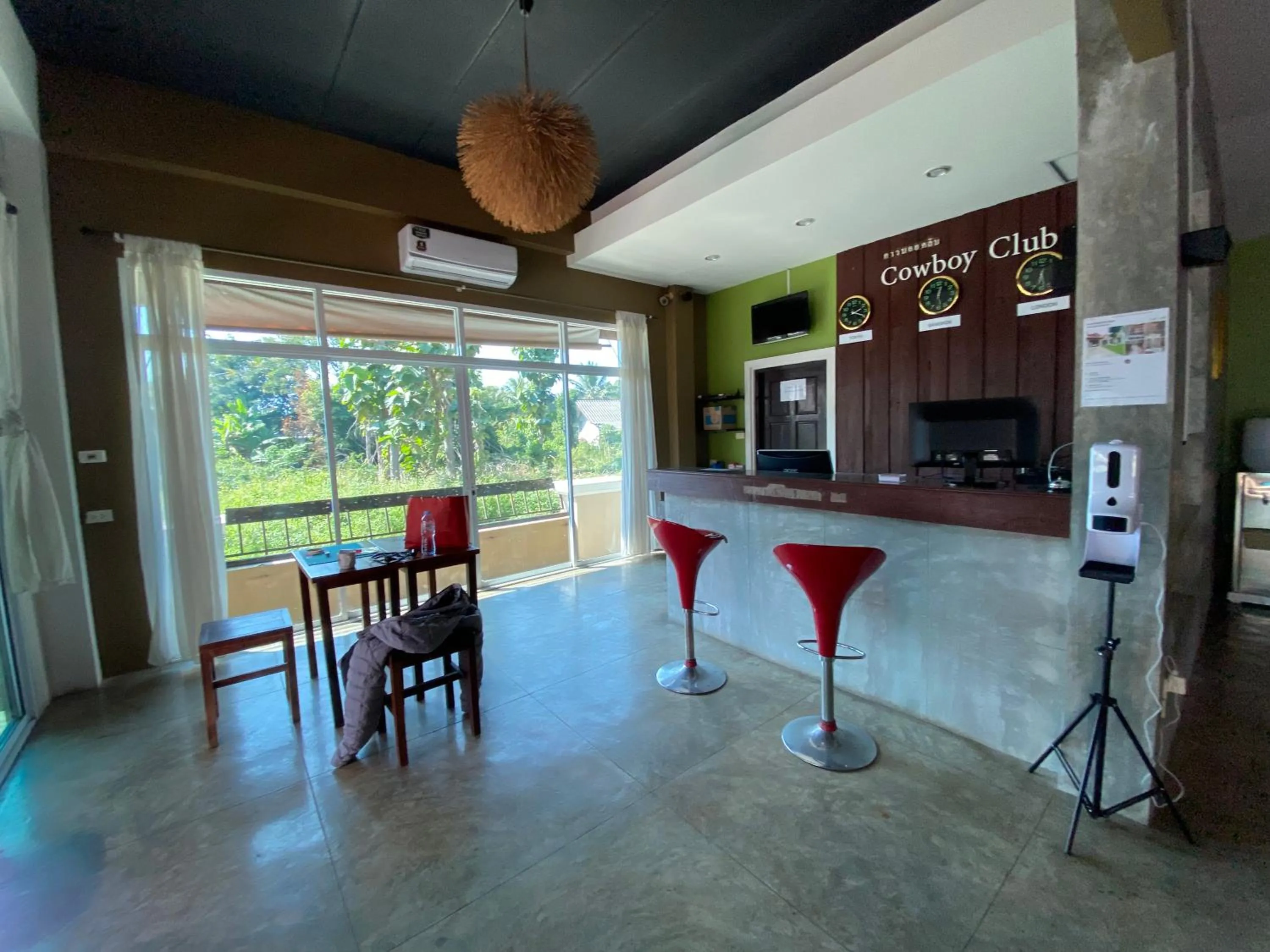 Lobby or reception in Preme Apartment @maejo