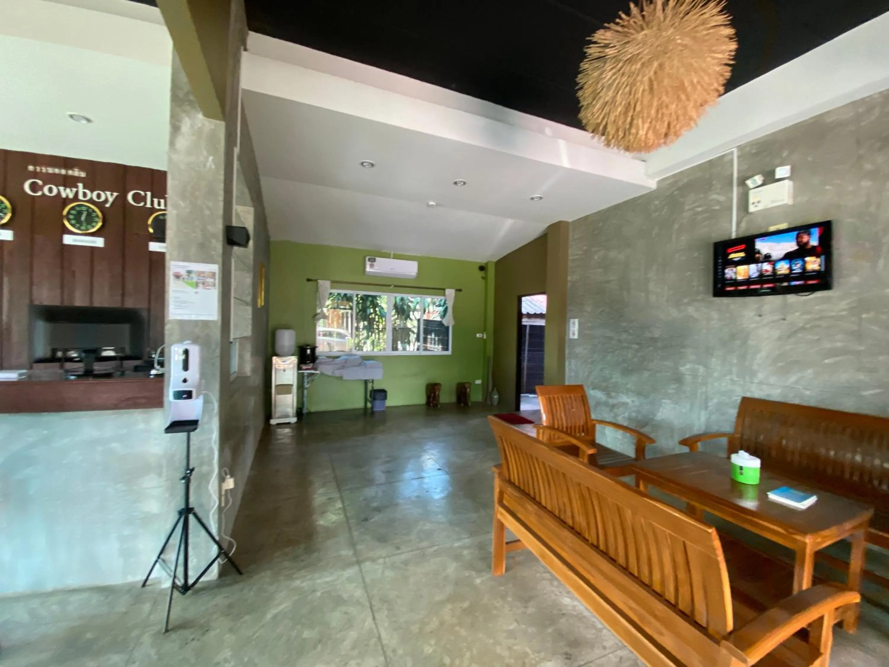 Lobby or reception in Preme Apartment @maejo