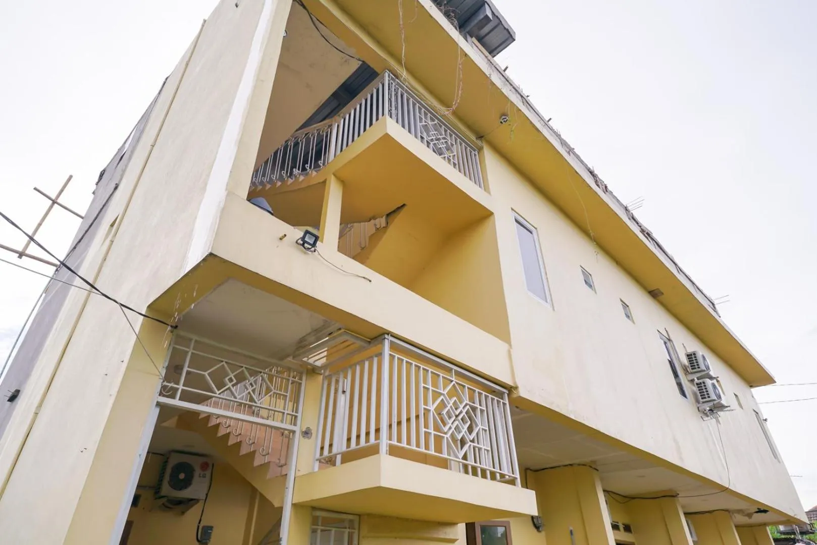 Property building in Pekayon Garden House Syariah RedPartner