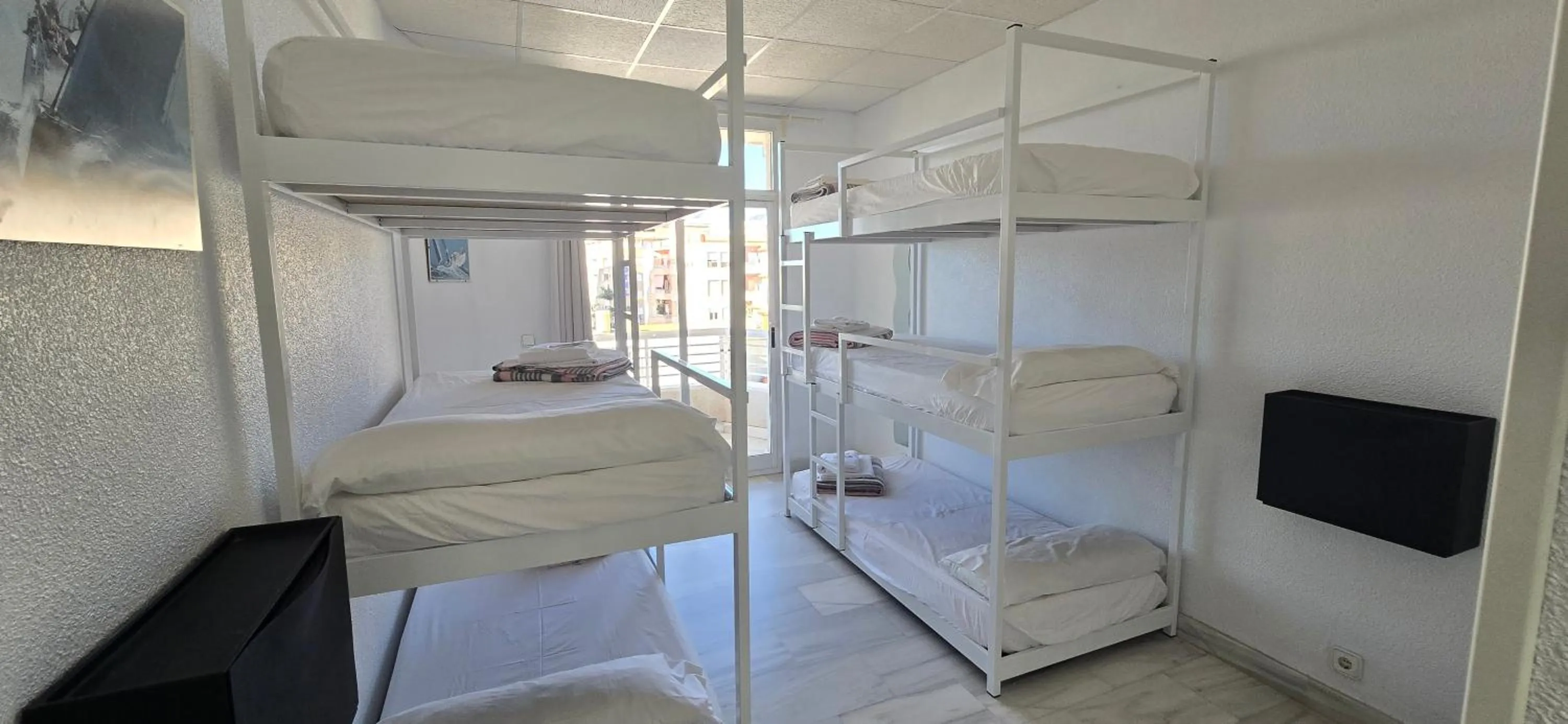 Bed in Albergue Club Náutico de Águilas