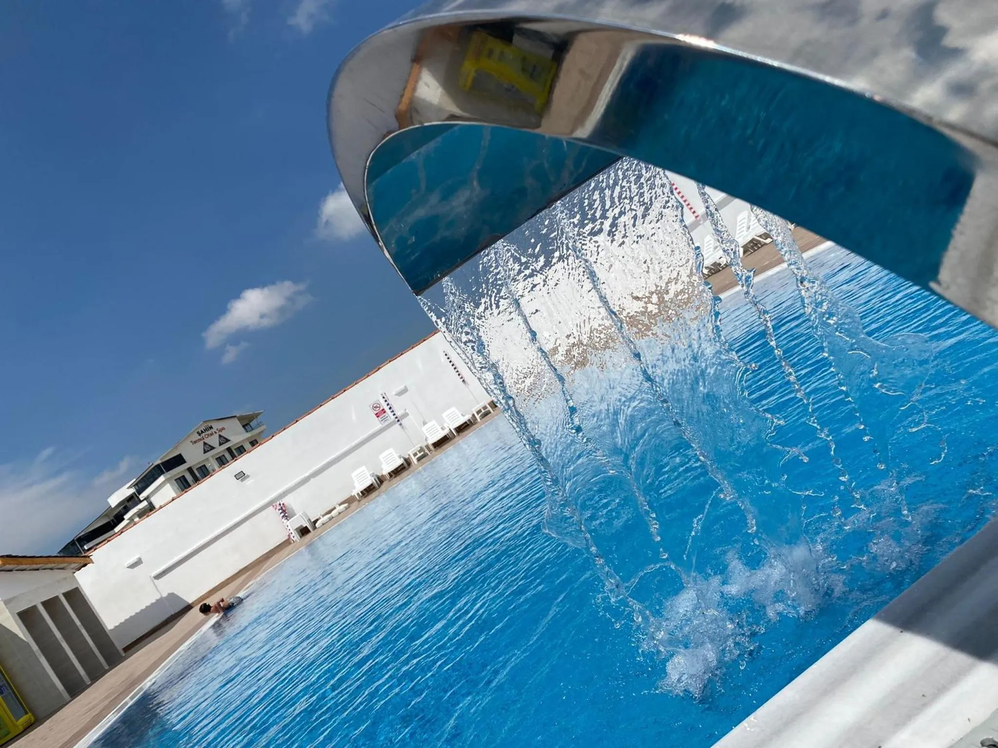 Pool view in ES TERMAL OTEL&SPA