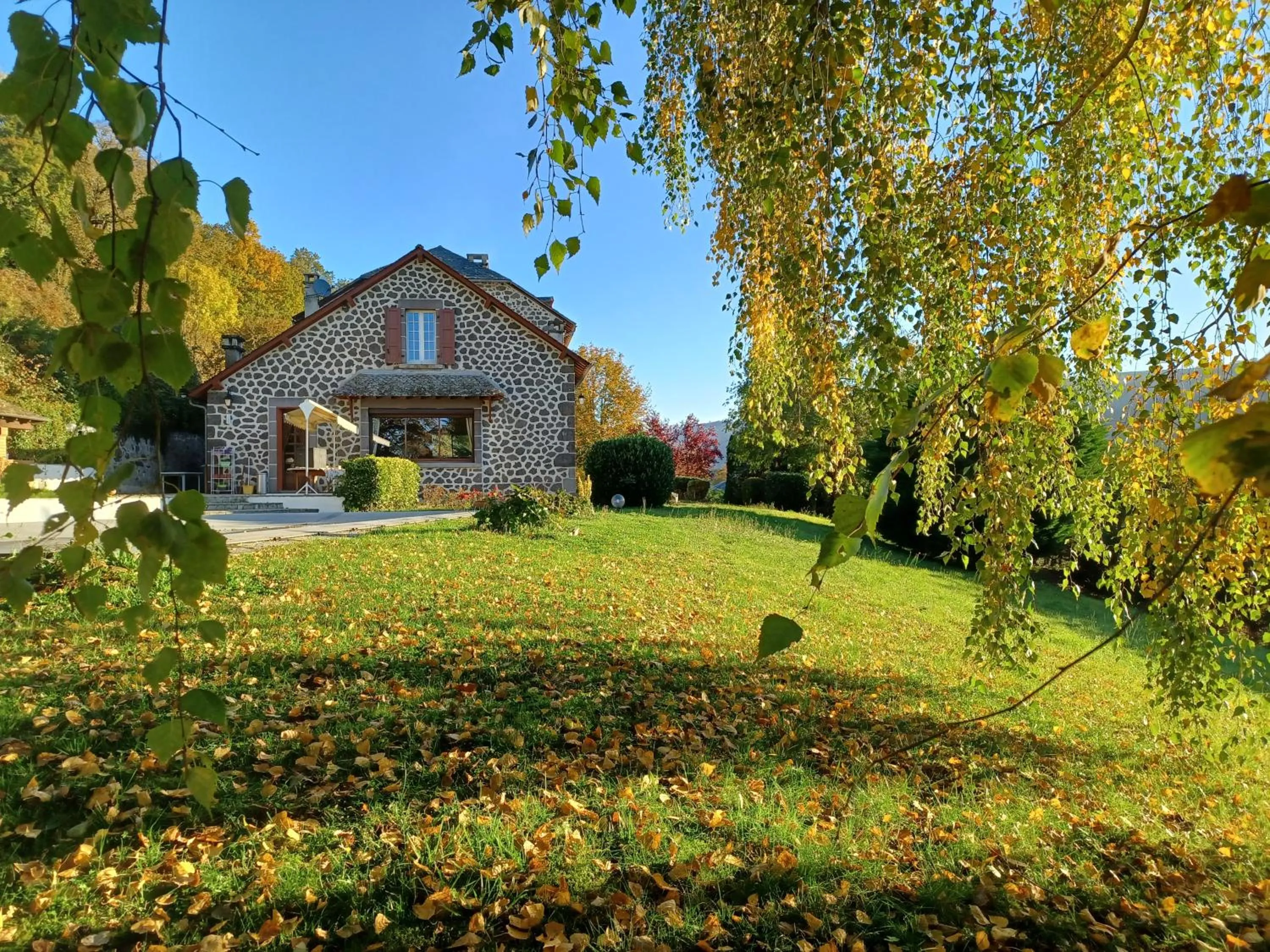 Garden in La Grange de Lily
