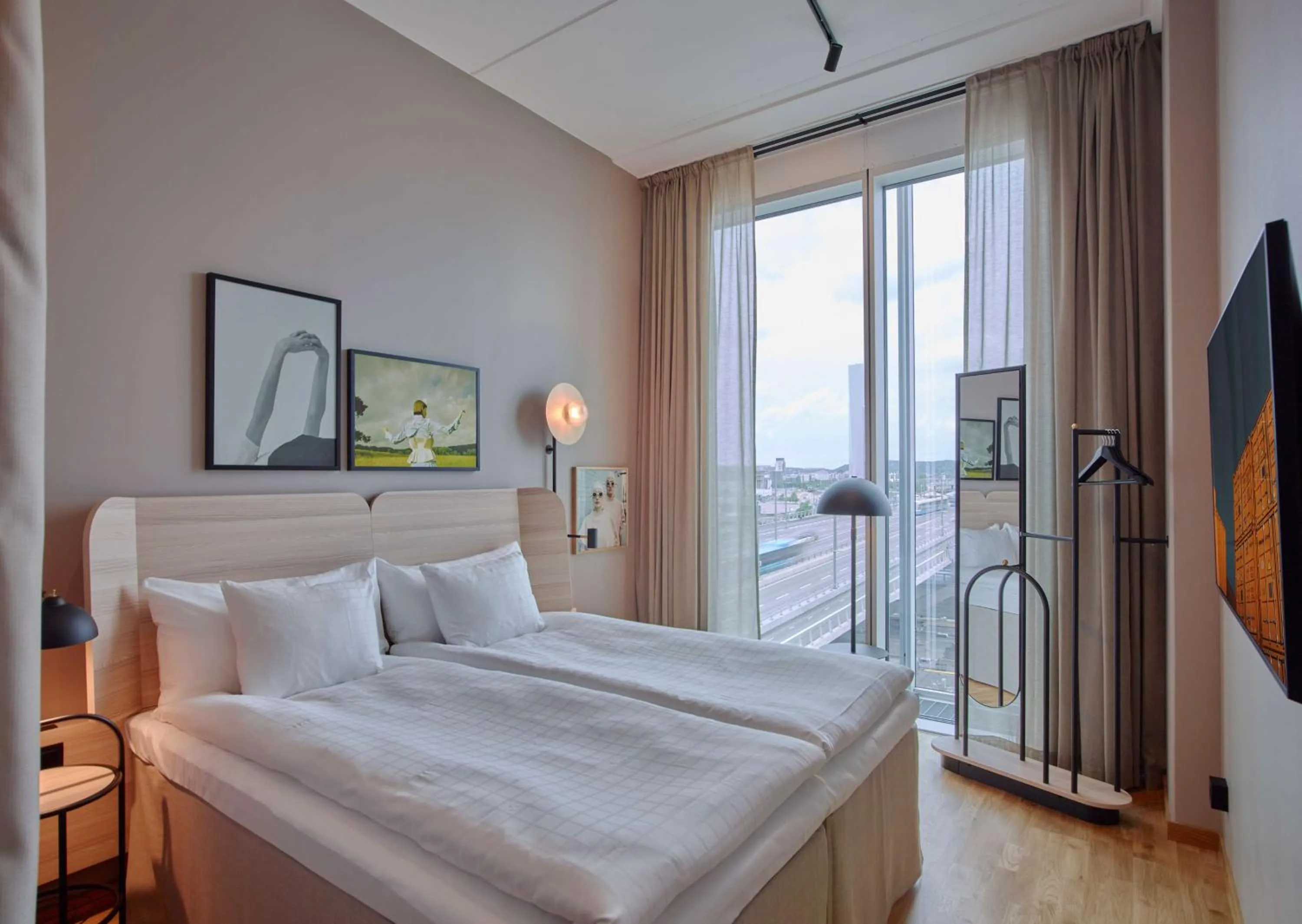 Bedroom, Bed in Scandic Göteborg Central