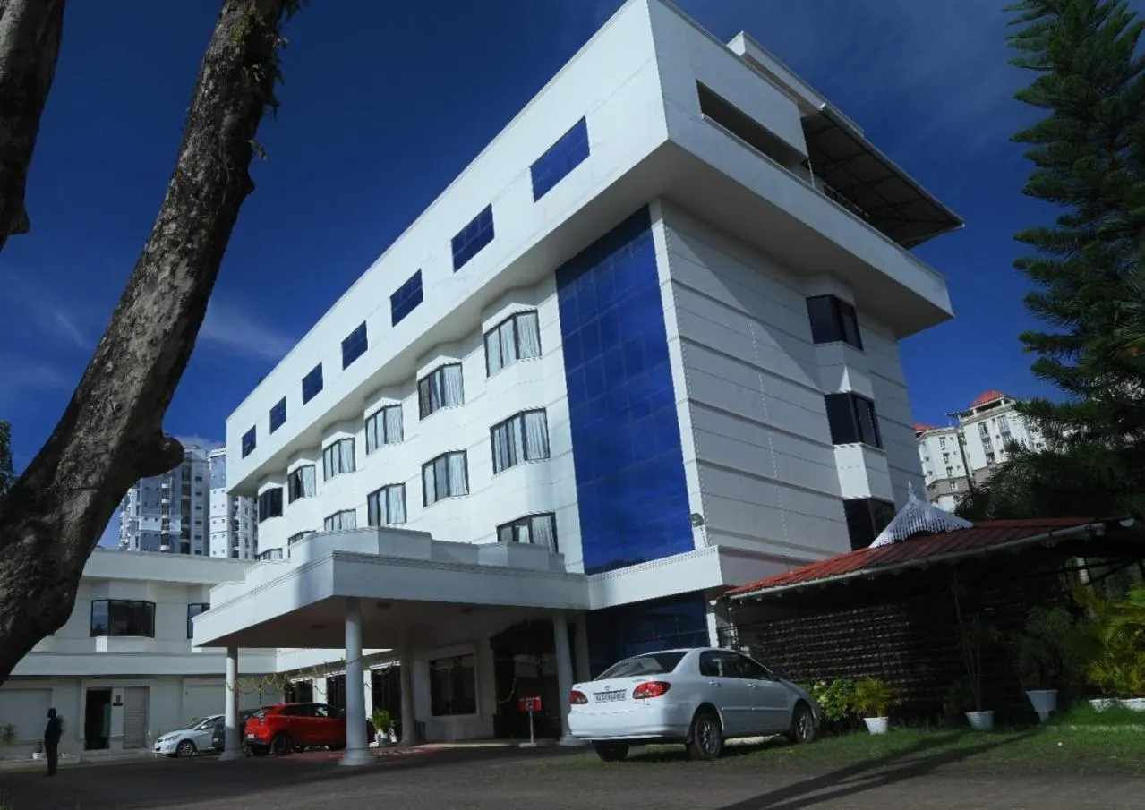 Property building in Hotel Edassery Mansion