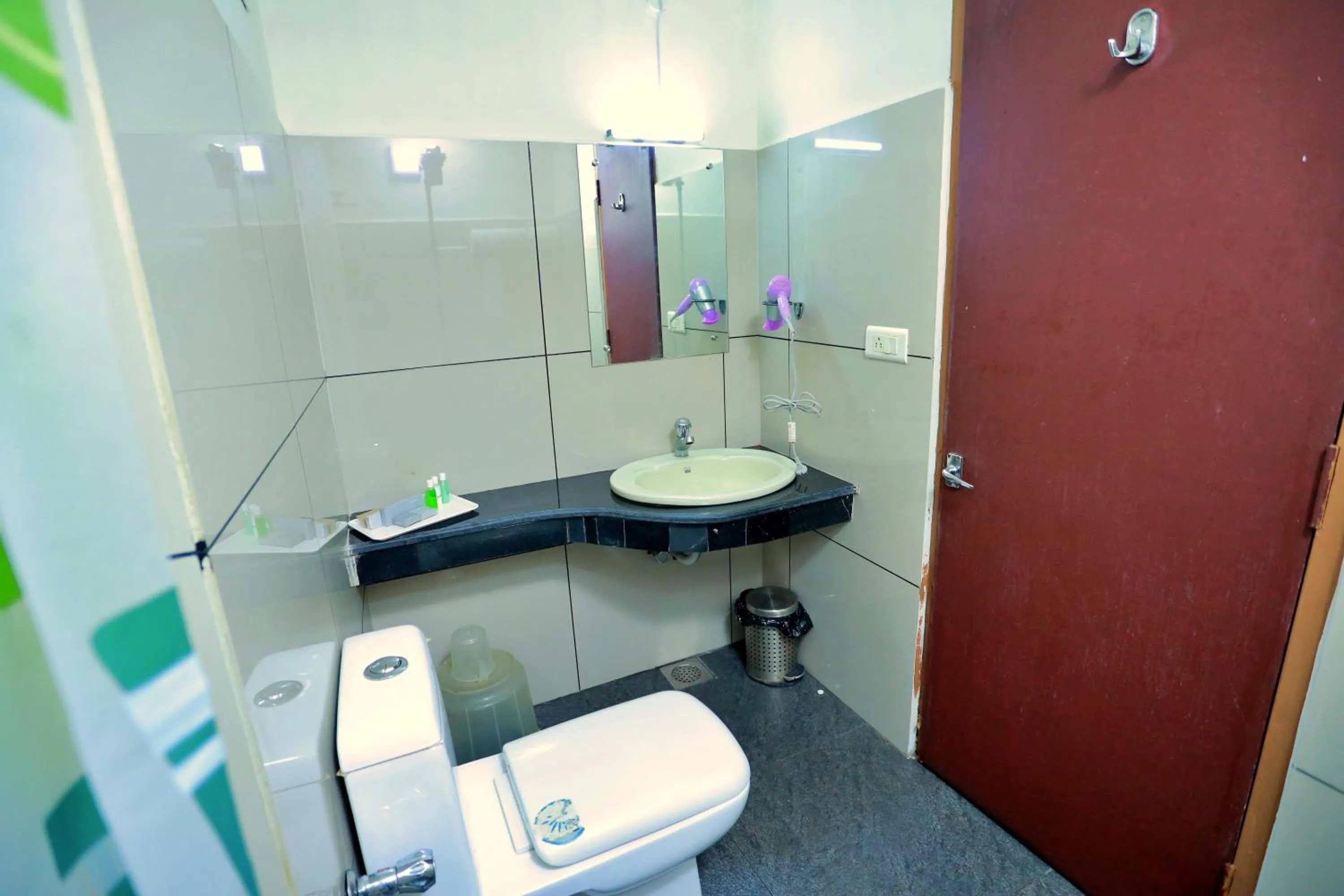 Toilet in Hotel Edassery Mansion