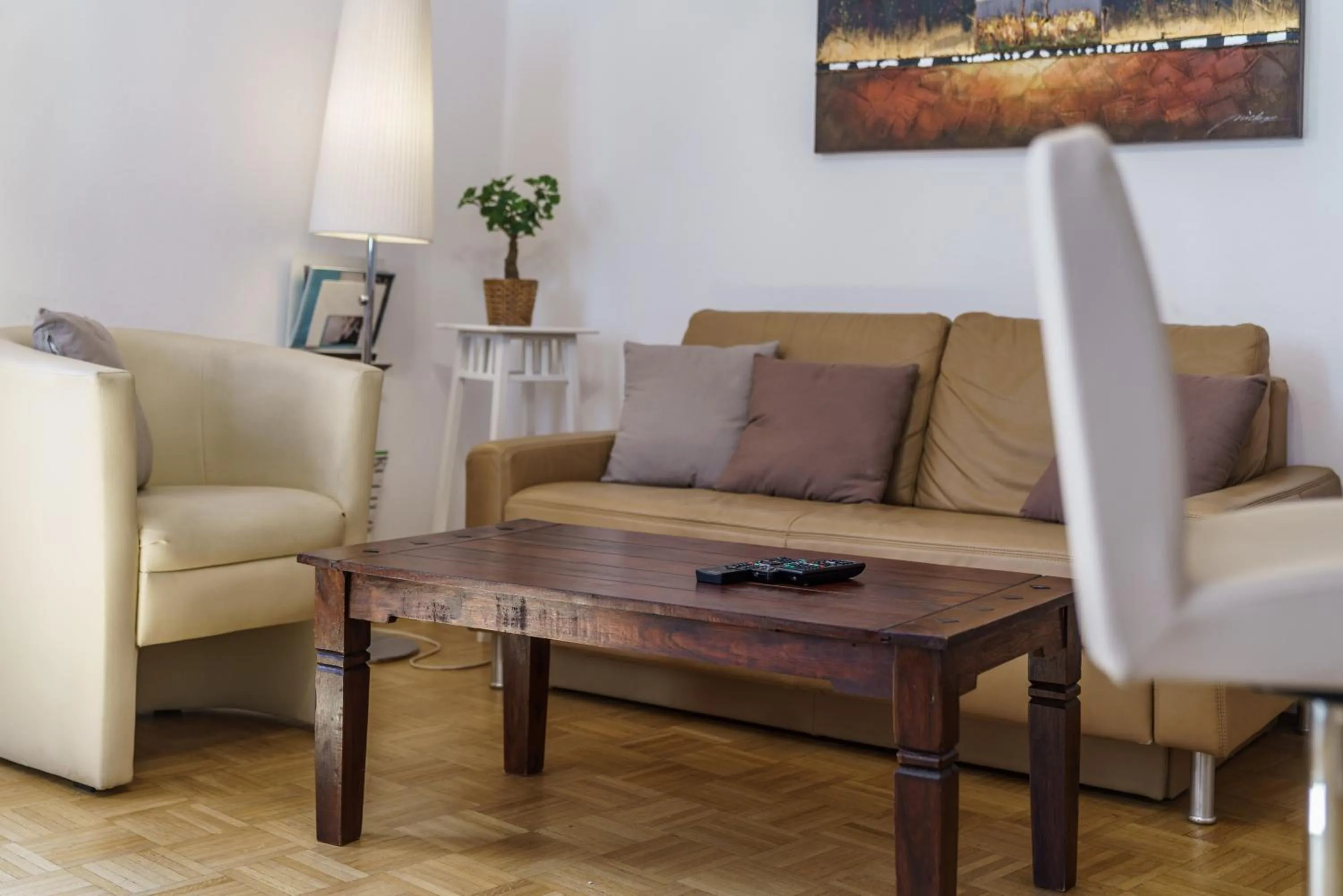 Living room in Easyapartments Altstadt 1