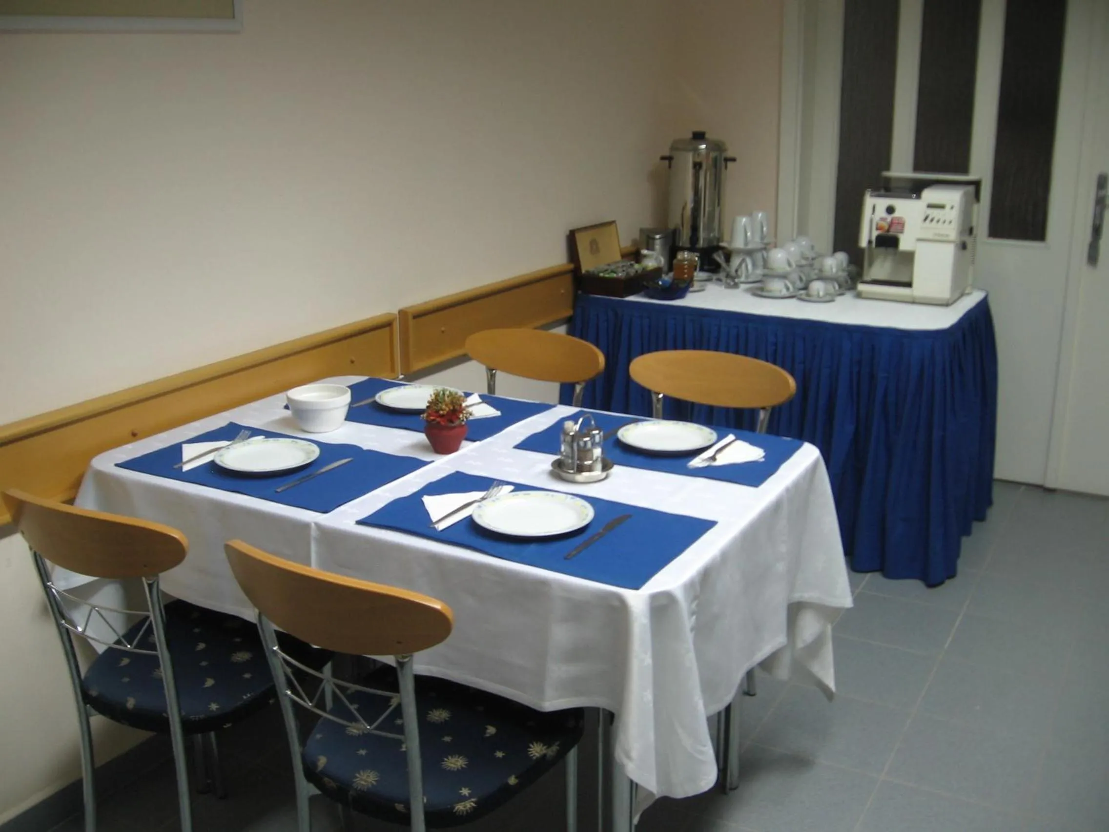 Breakfast in Leier Business Hotel