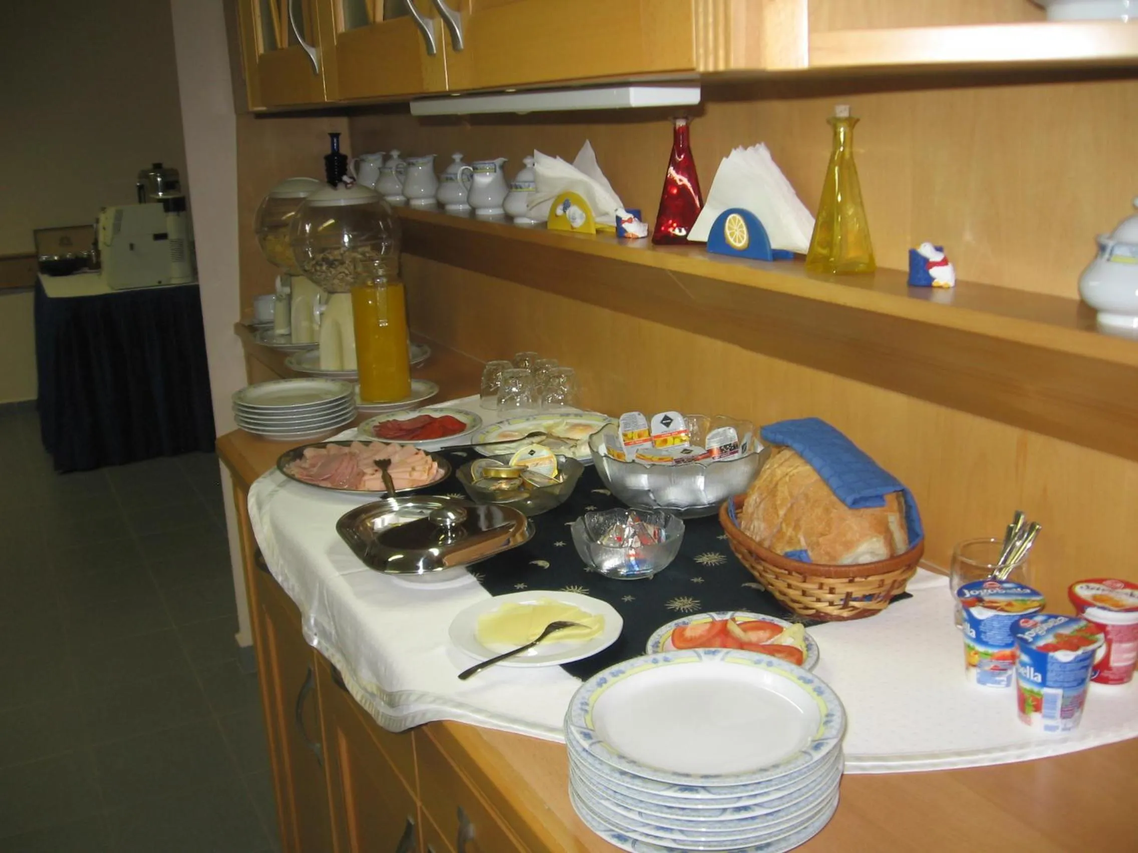 Breakfast in Leier Business Hotel