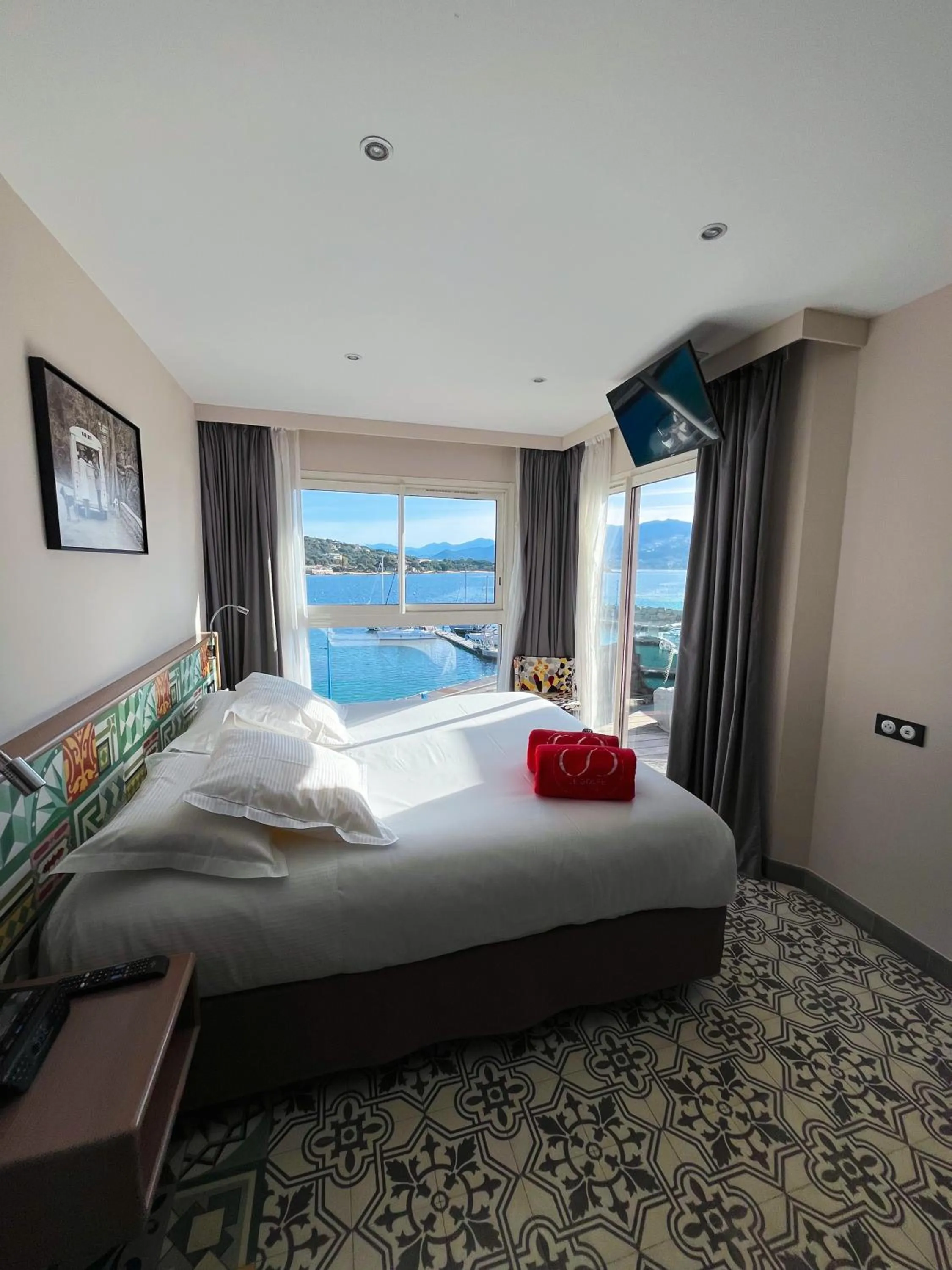 Bedroom, Bed in Le Golfe