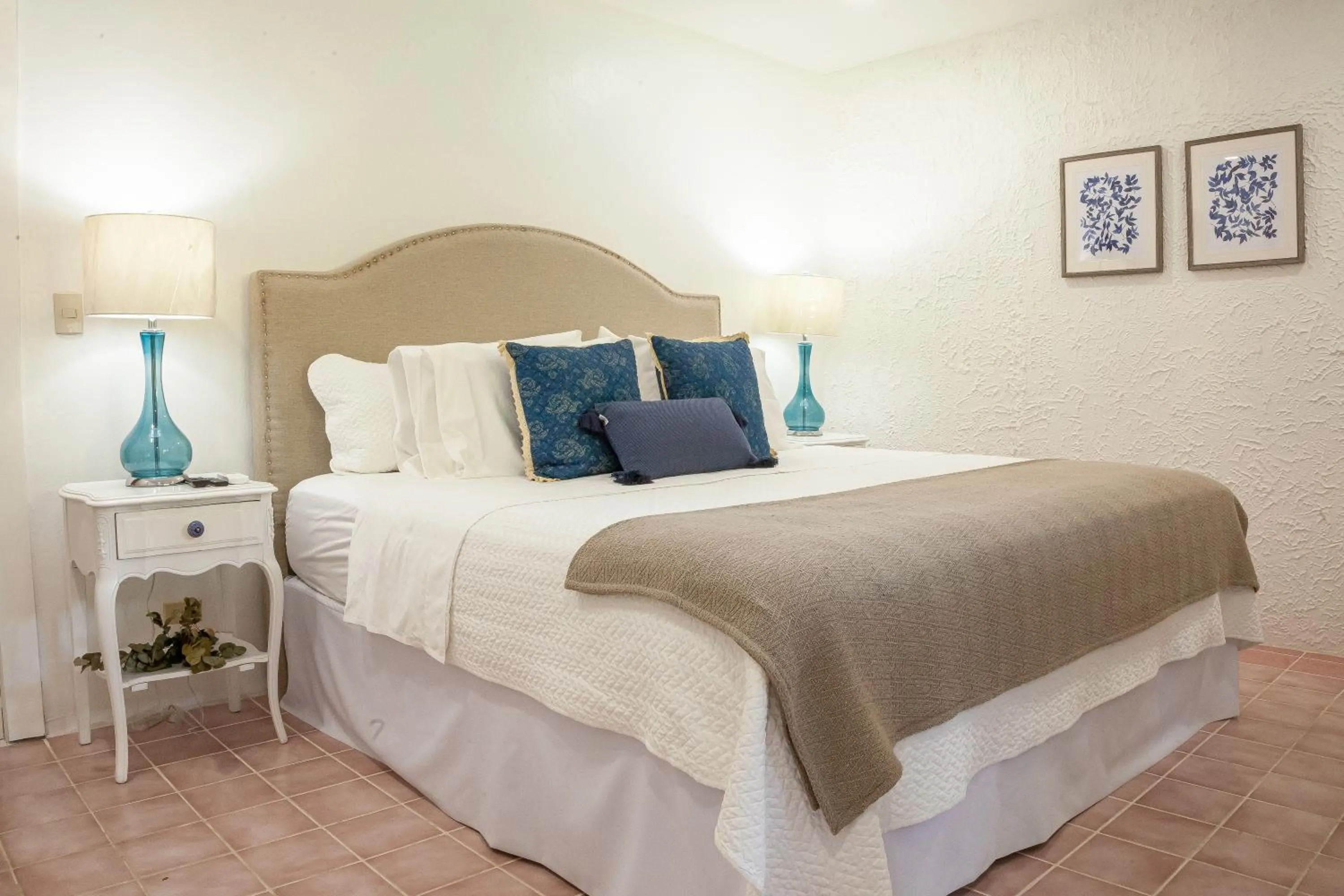 Bedroom, Bed in Angeli Gardens Boutique Hotel