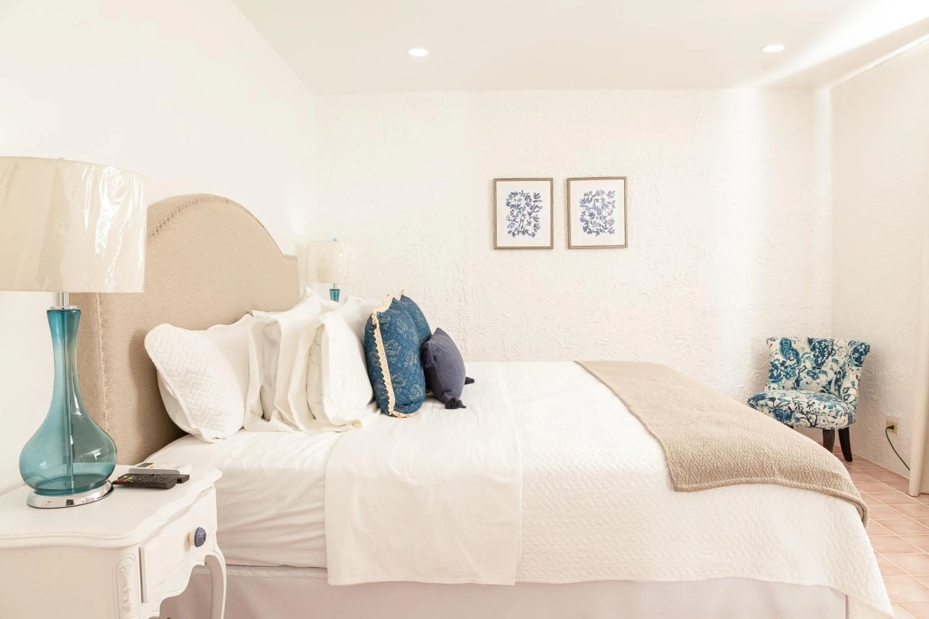 Photo of the whole room, Bed in Angeli Gardens Boutique Hotel