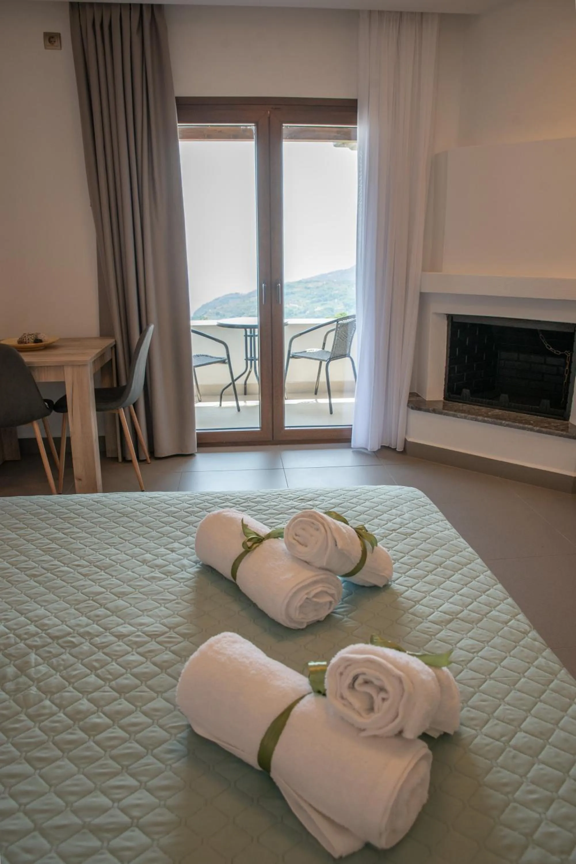 Bed in Aelia Mount Suites