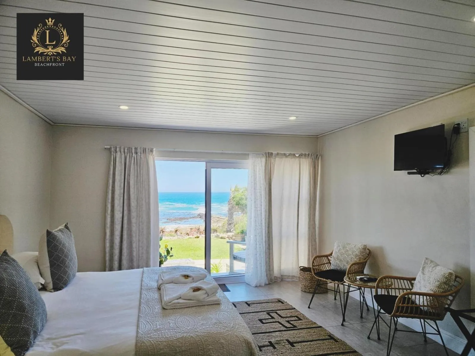 View (from property/room), Bed in Lambertsbay Beachfront