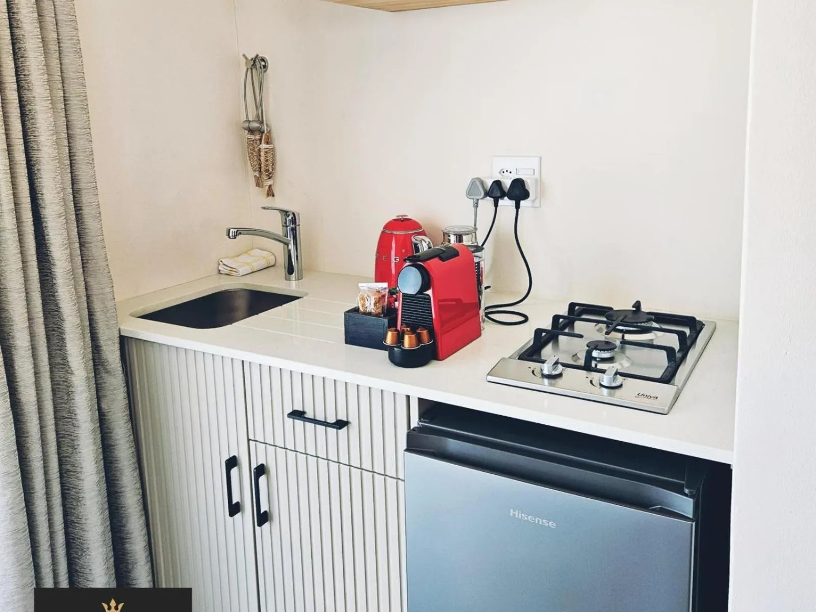 Coffee/tea facilities in Lambertsbay Beachfront