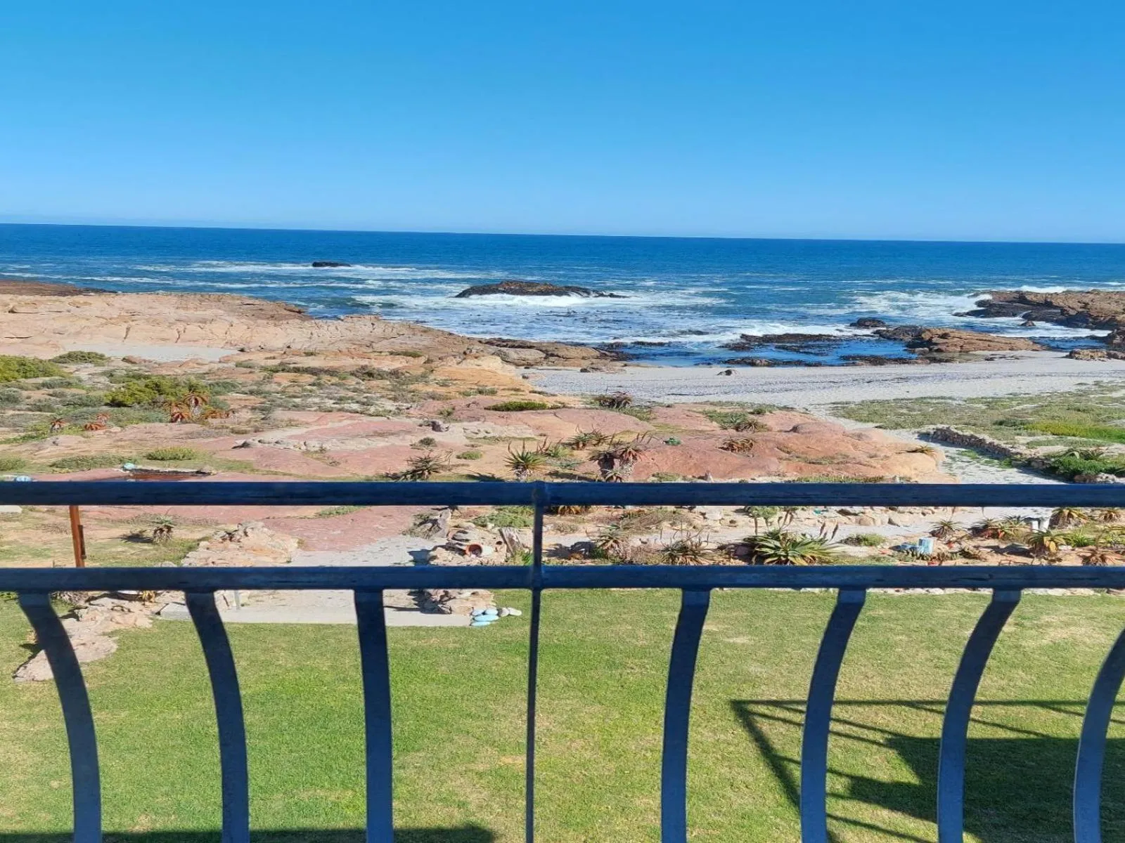 Sea view in Lambertsbay Beachfront