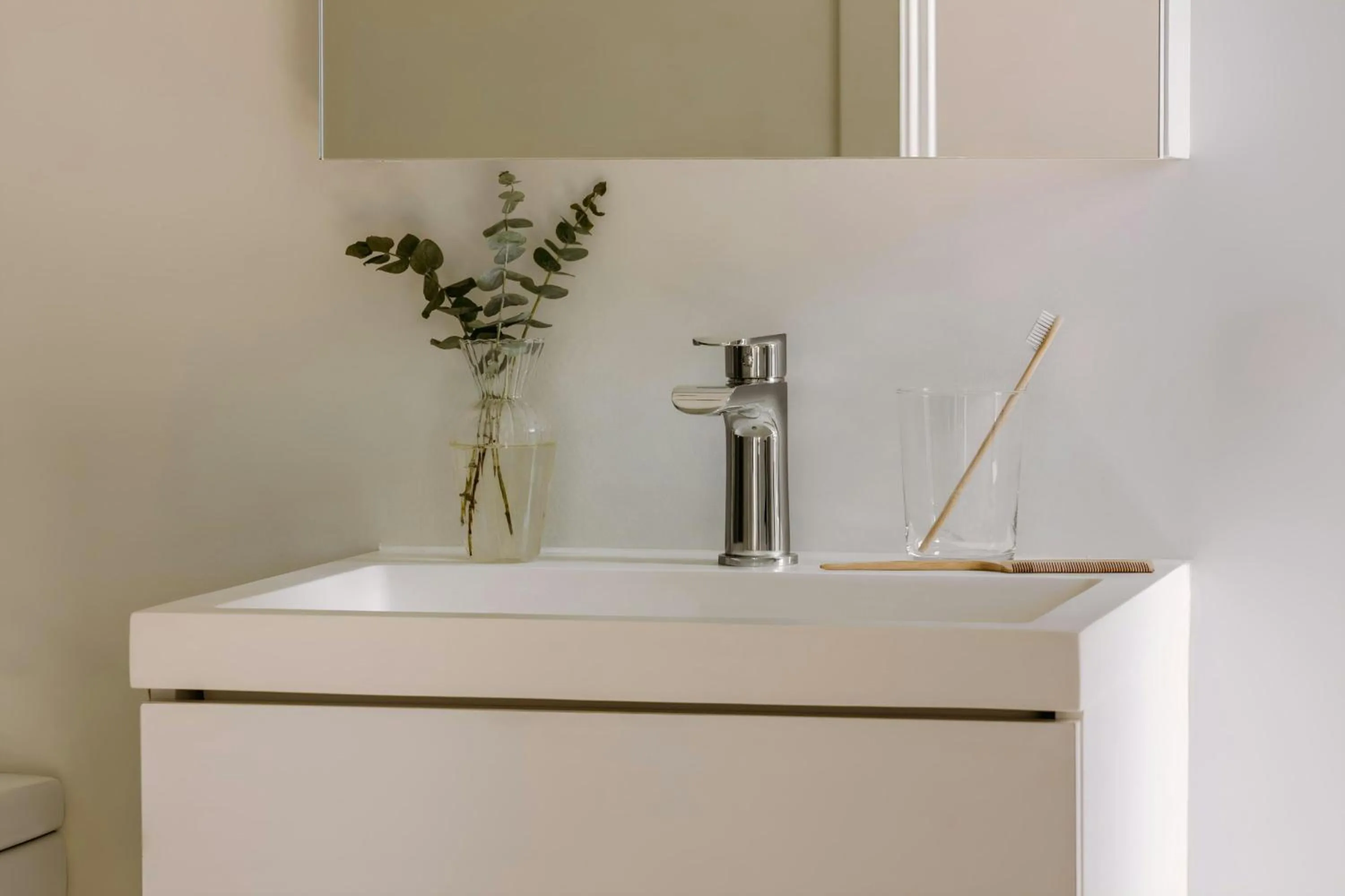 Bathroom in Sonder by Marriott Bonvoy Maisonneuve Apartments Downtown