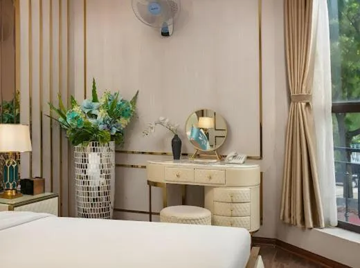 Bed in Bao Ngoc Hotel Linh Dam