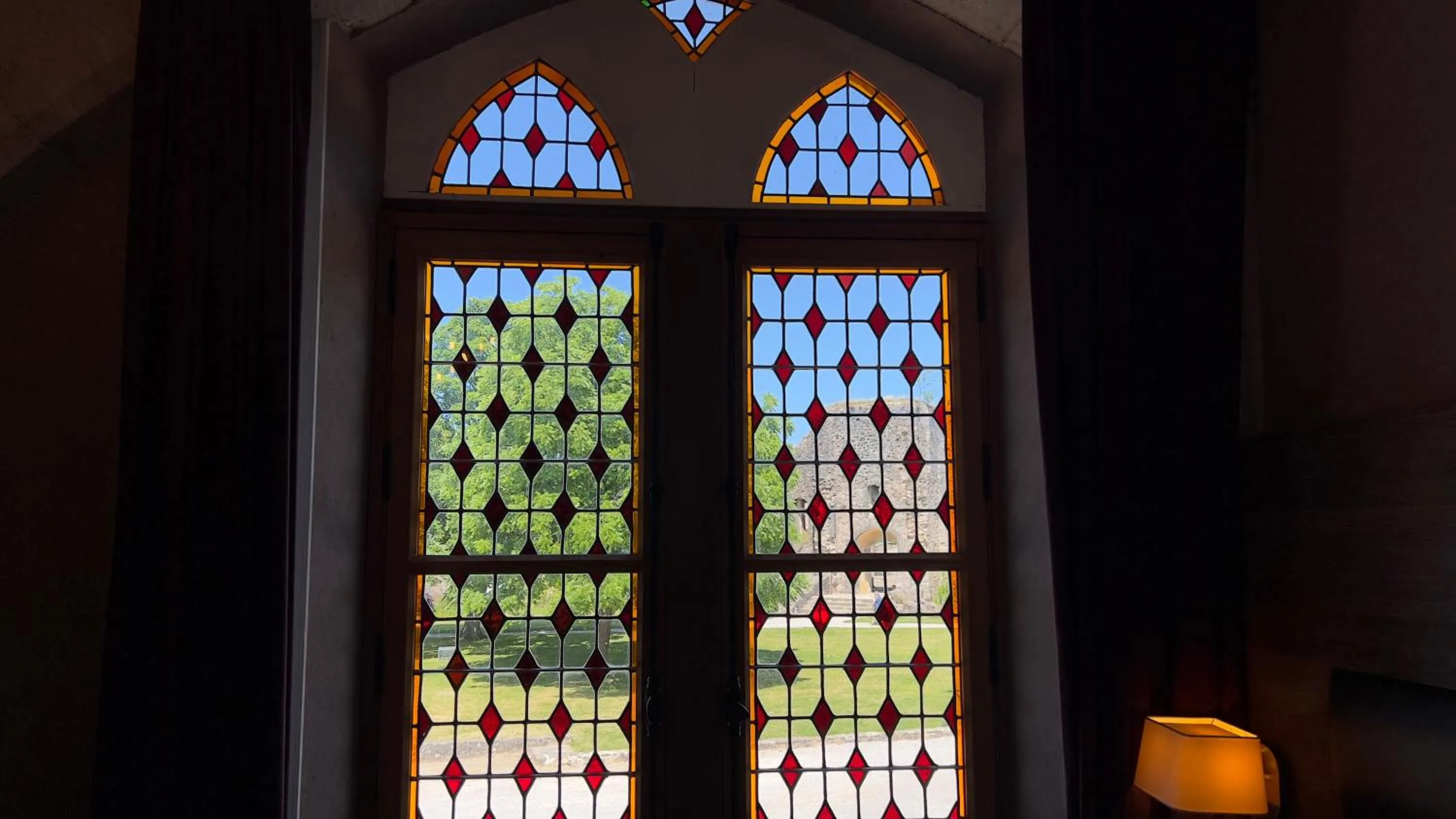 Bedroom in L'Hostellerie du Château de Bricquebec