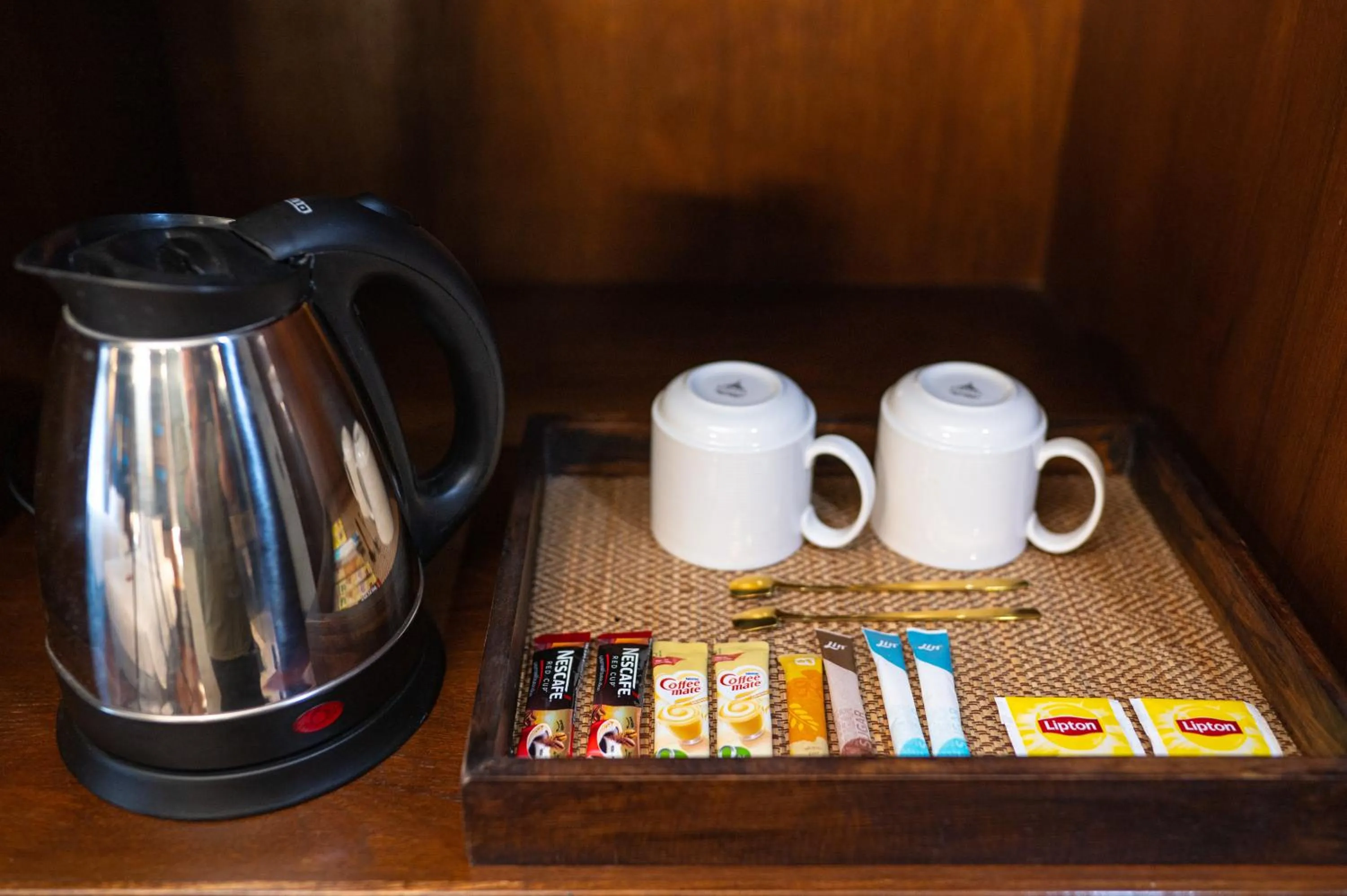 At Gate Thaphae Hotel