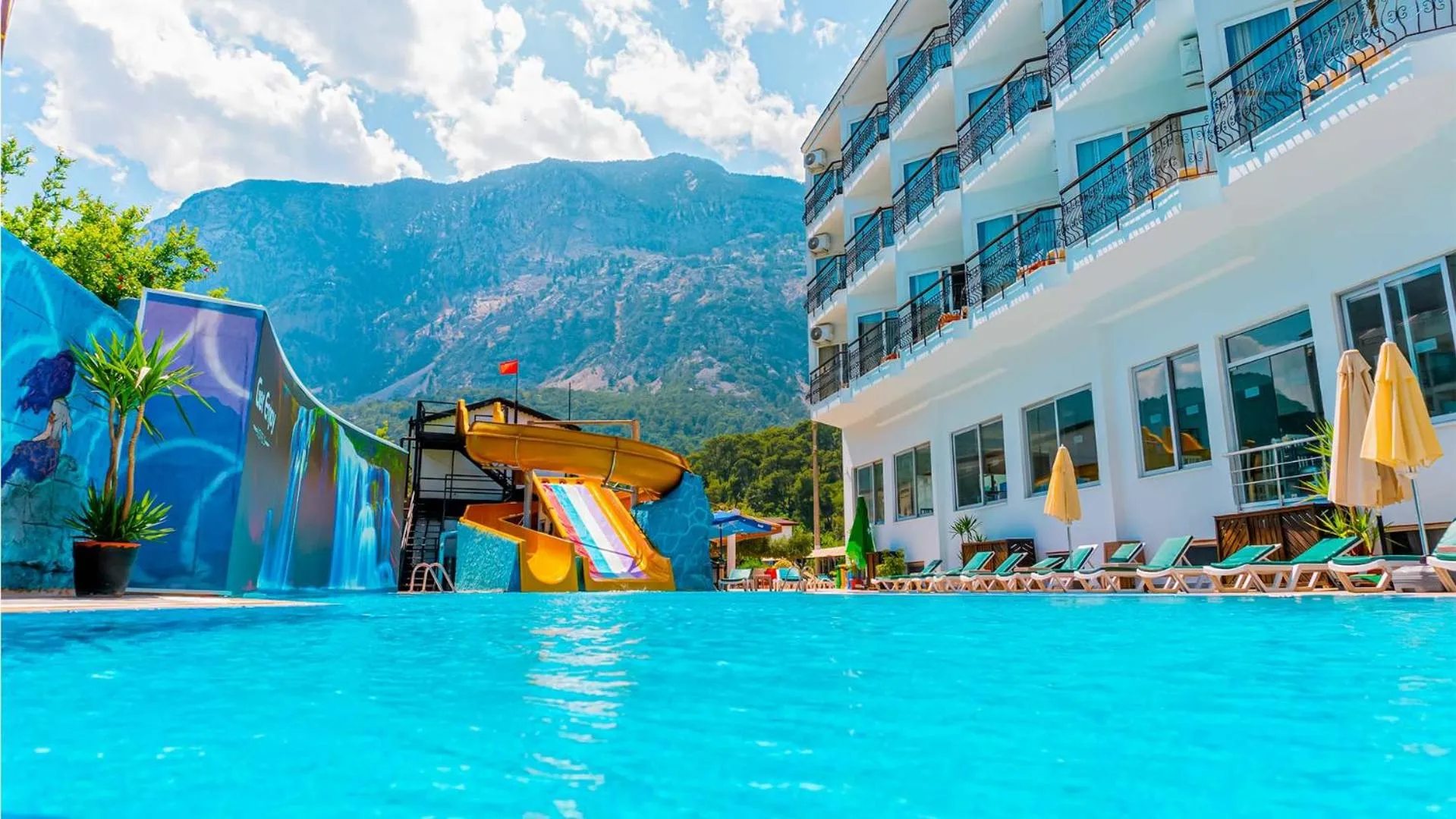 Swimming pool in Get Enjoy Hotels