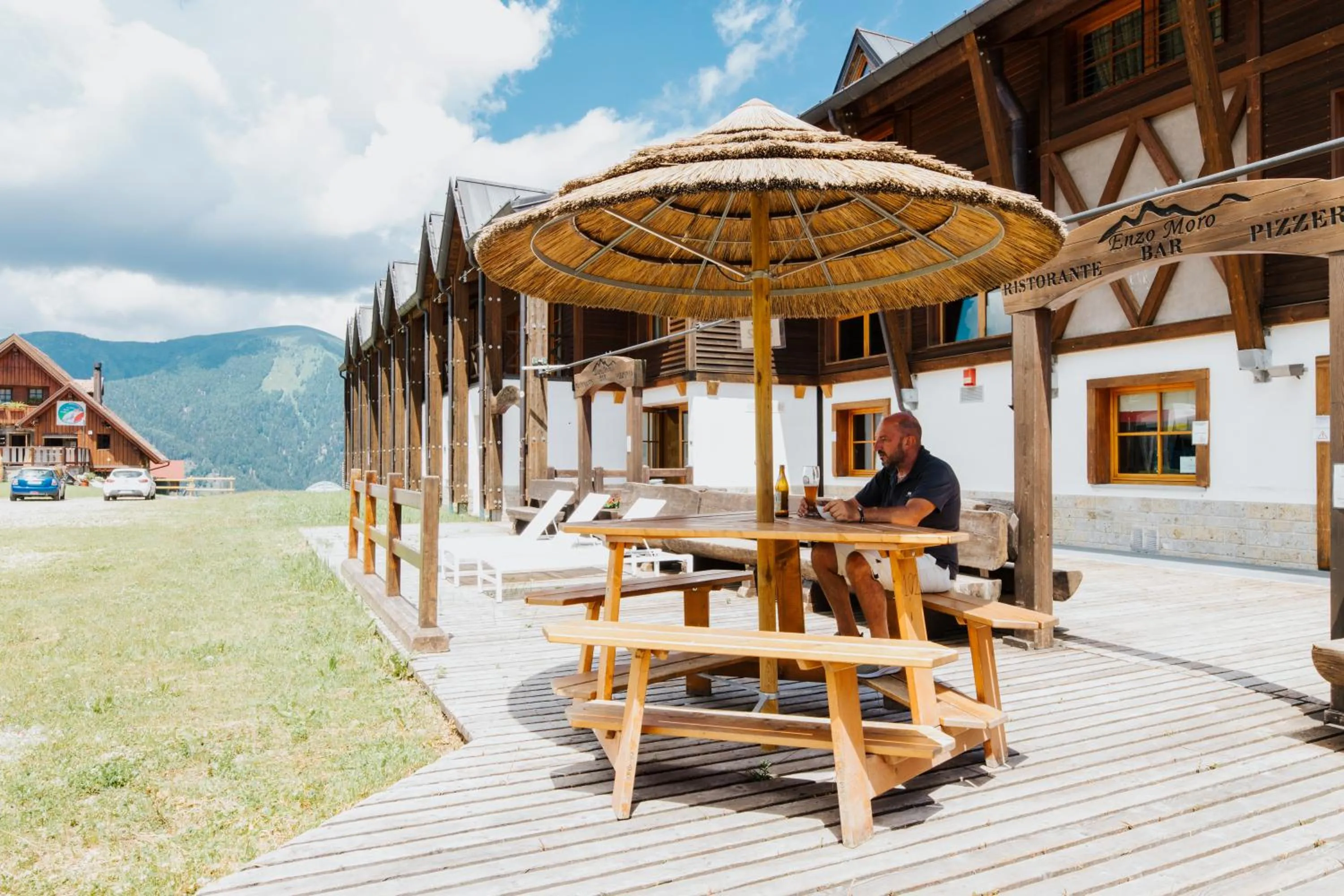 Restaurant/places to eat in Hotel Enzo Moro