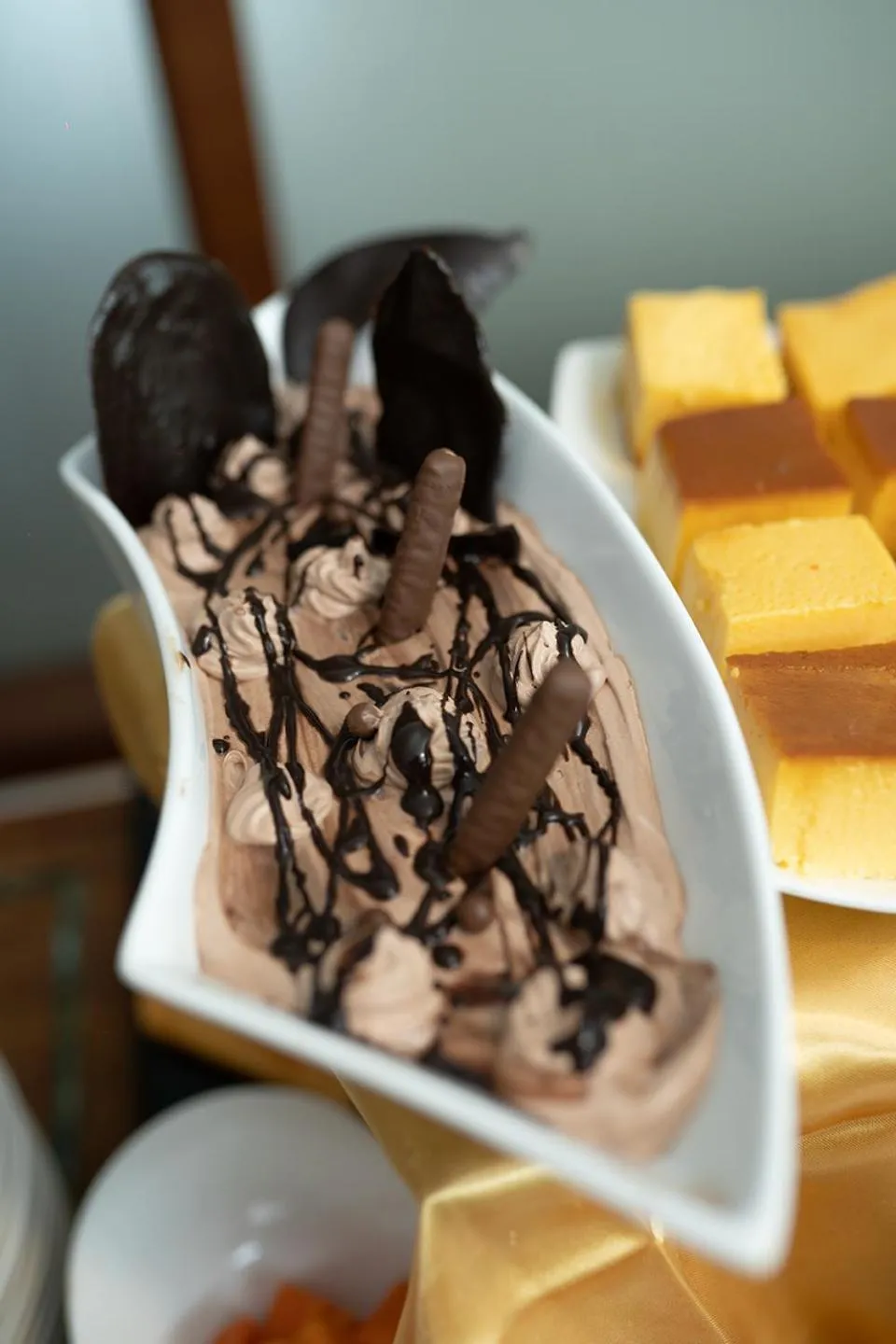 Good wood Airport Hotel