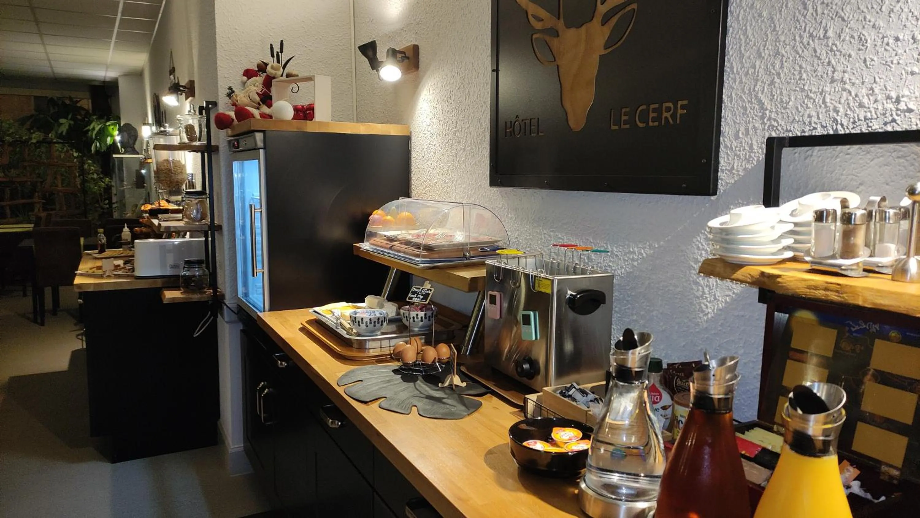 Buffet breakfast in Logis Hotel Le Cerf