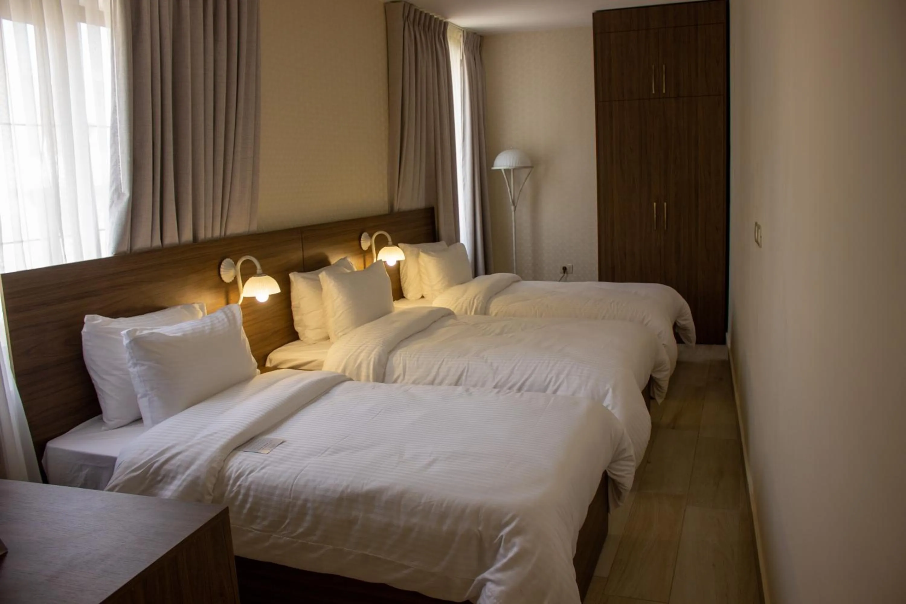 Bed in Khan Khediwe Hotel