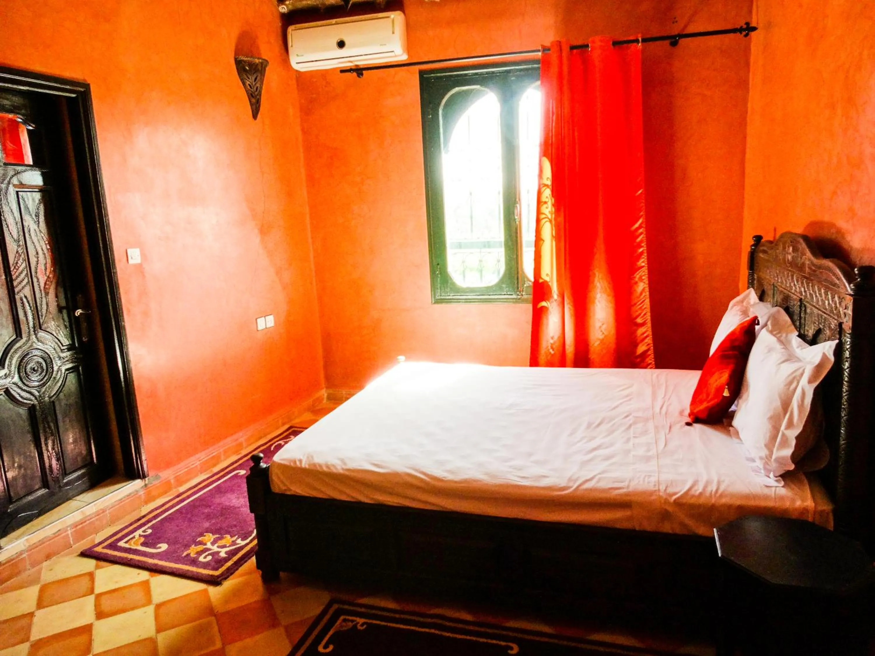 Bedroom, Bed in Jad Auberge