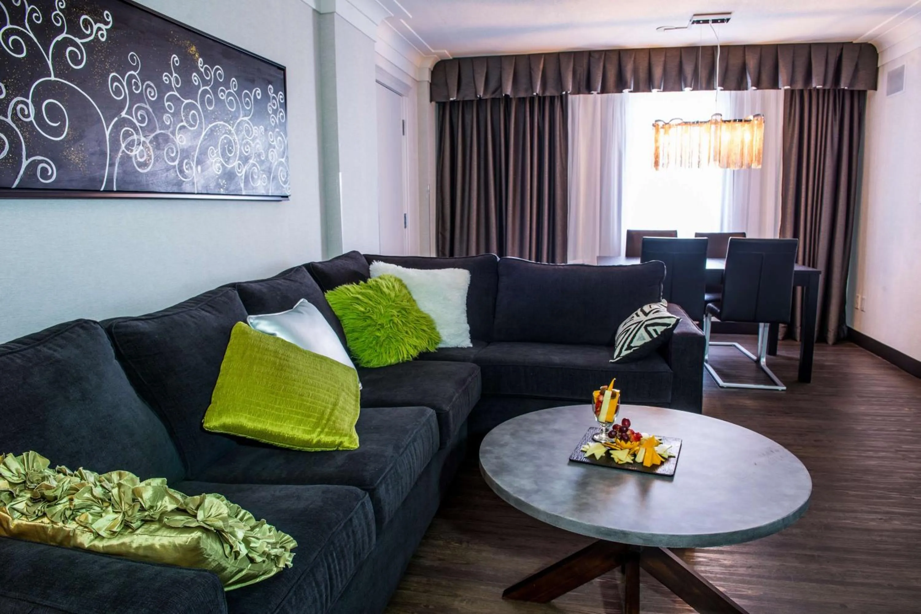 Living room in Best Western Plus Village Park Inn