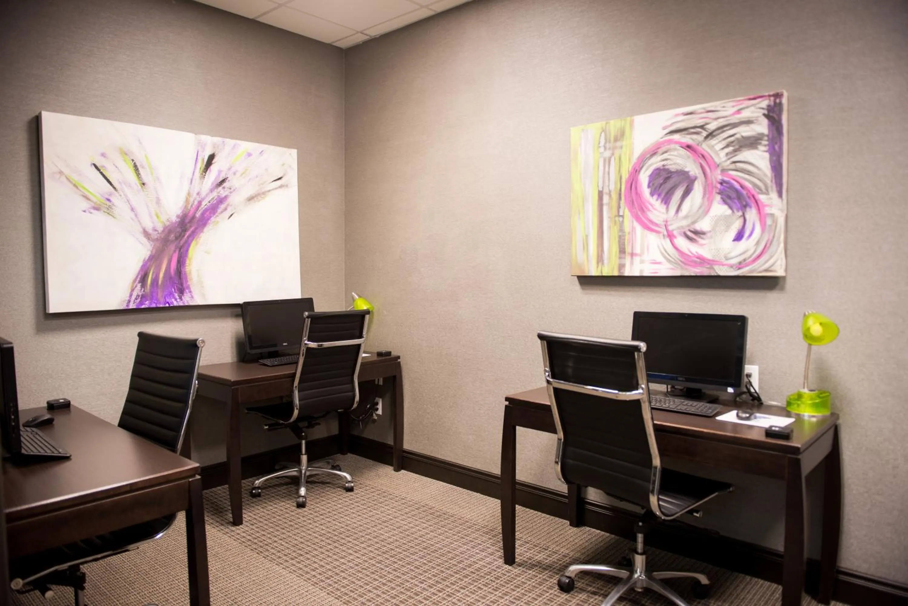 Business facilities in Best Western Plus Village Park Inn