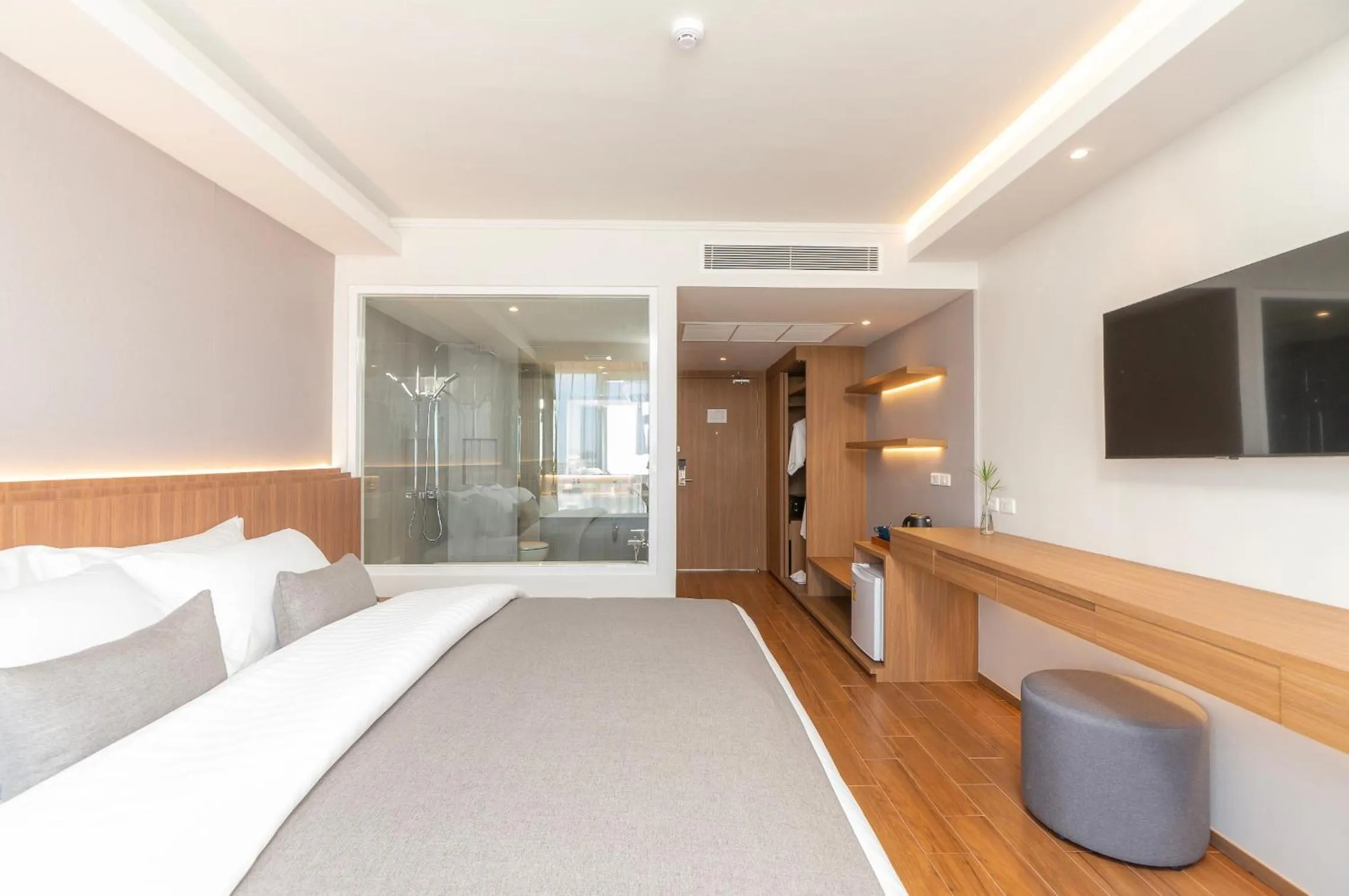 Bed in Shambhala Hotel Pattaya