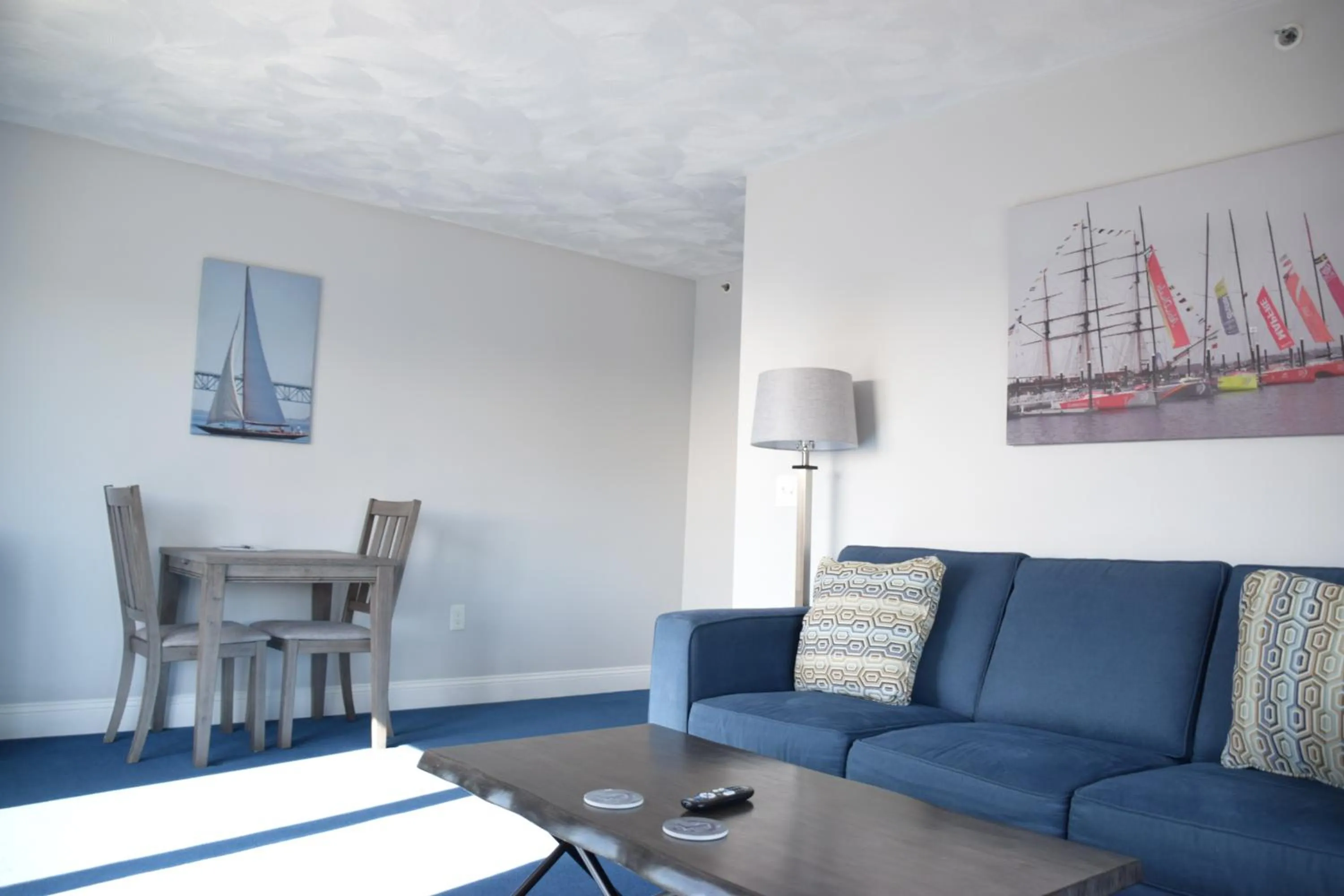 Living room in Rhea's Inn by the Sea