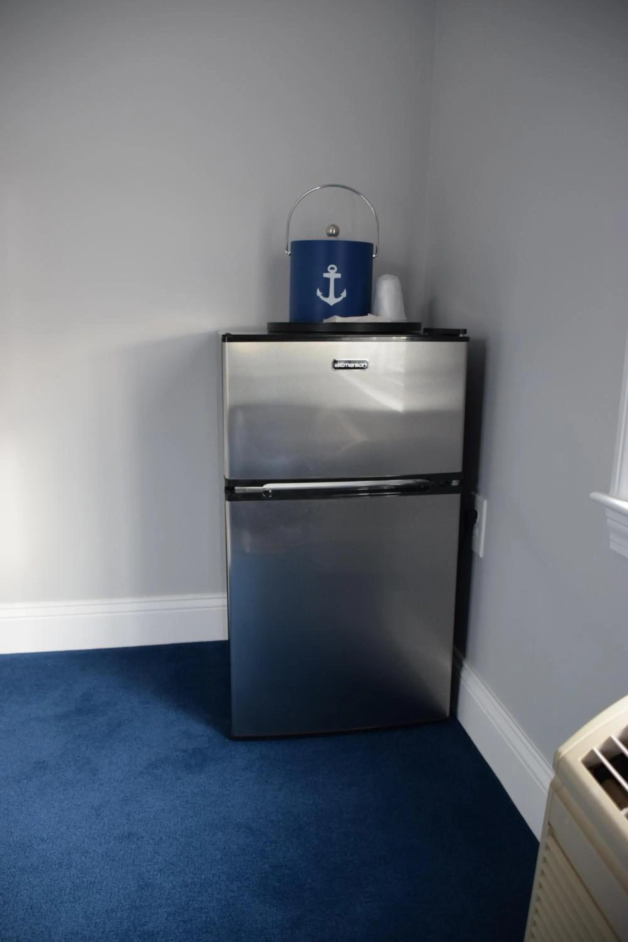 Bedroom in Rhea's Inn by the Sea