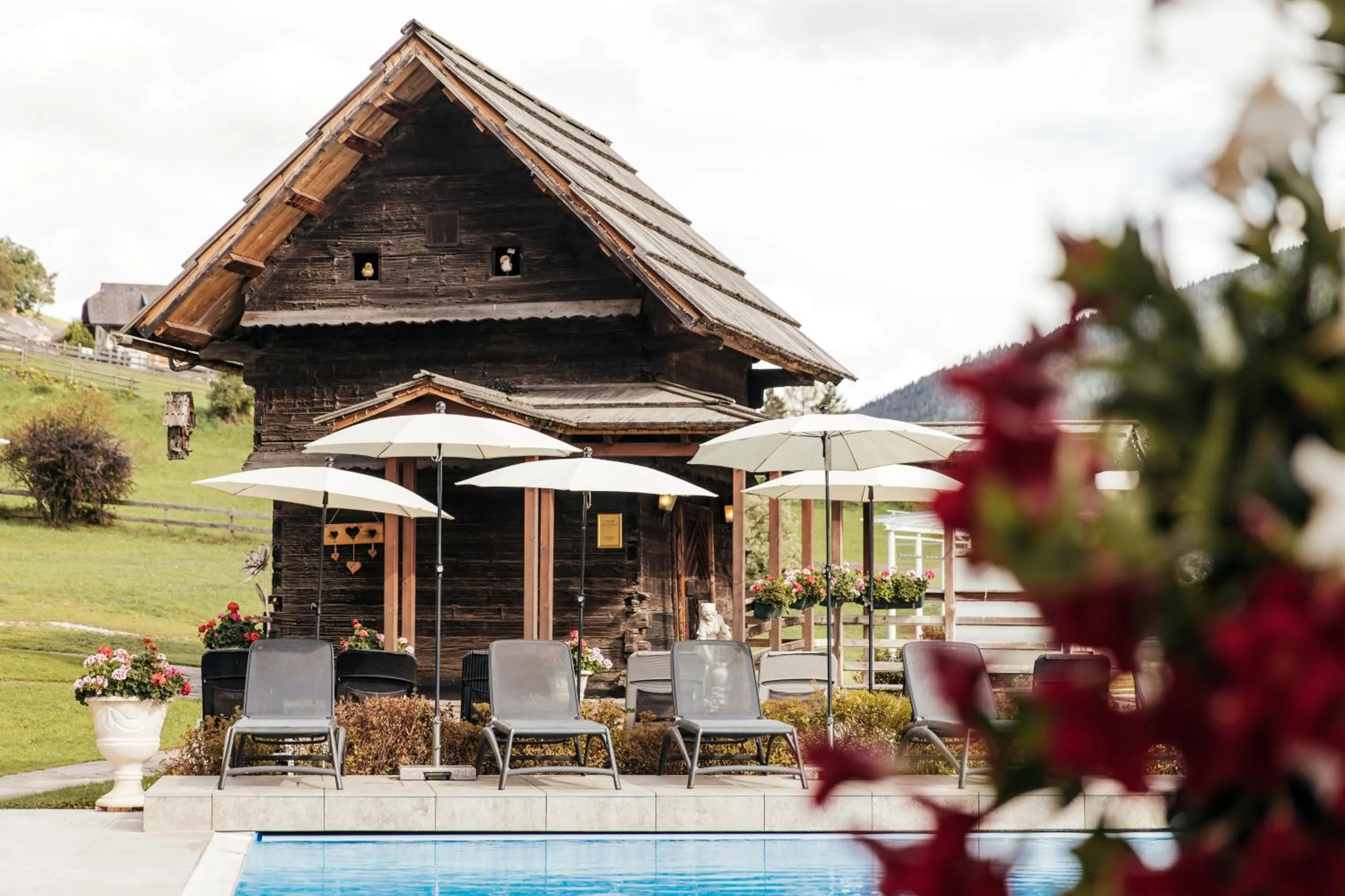 Swimming pool in Thermenwelt Hotel Pulverer