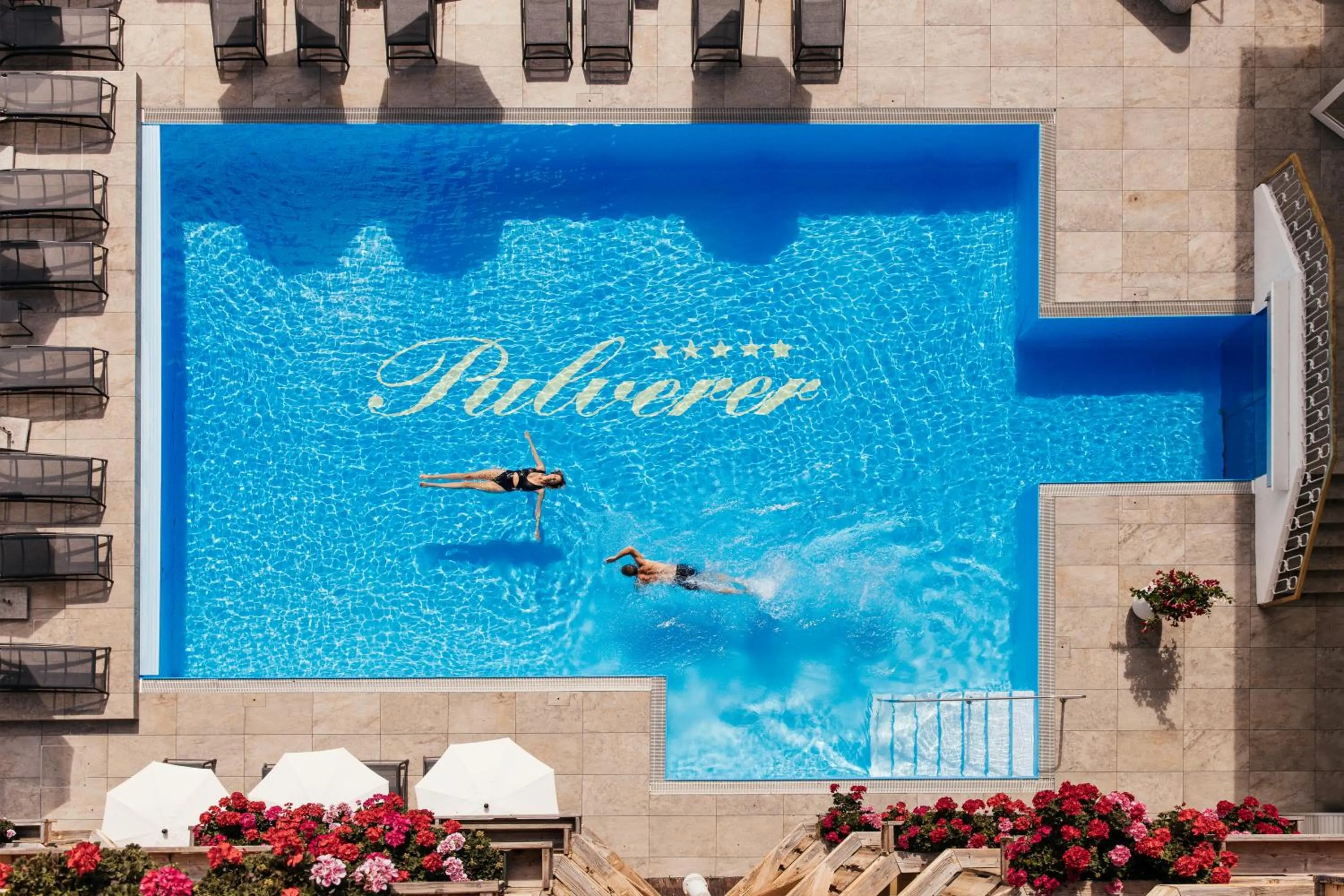 Pool view in Thermenwelt Hotel Pulverer