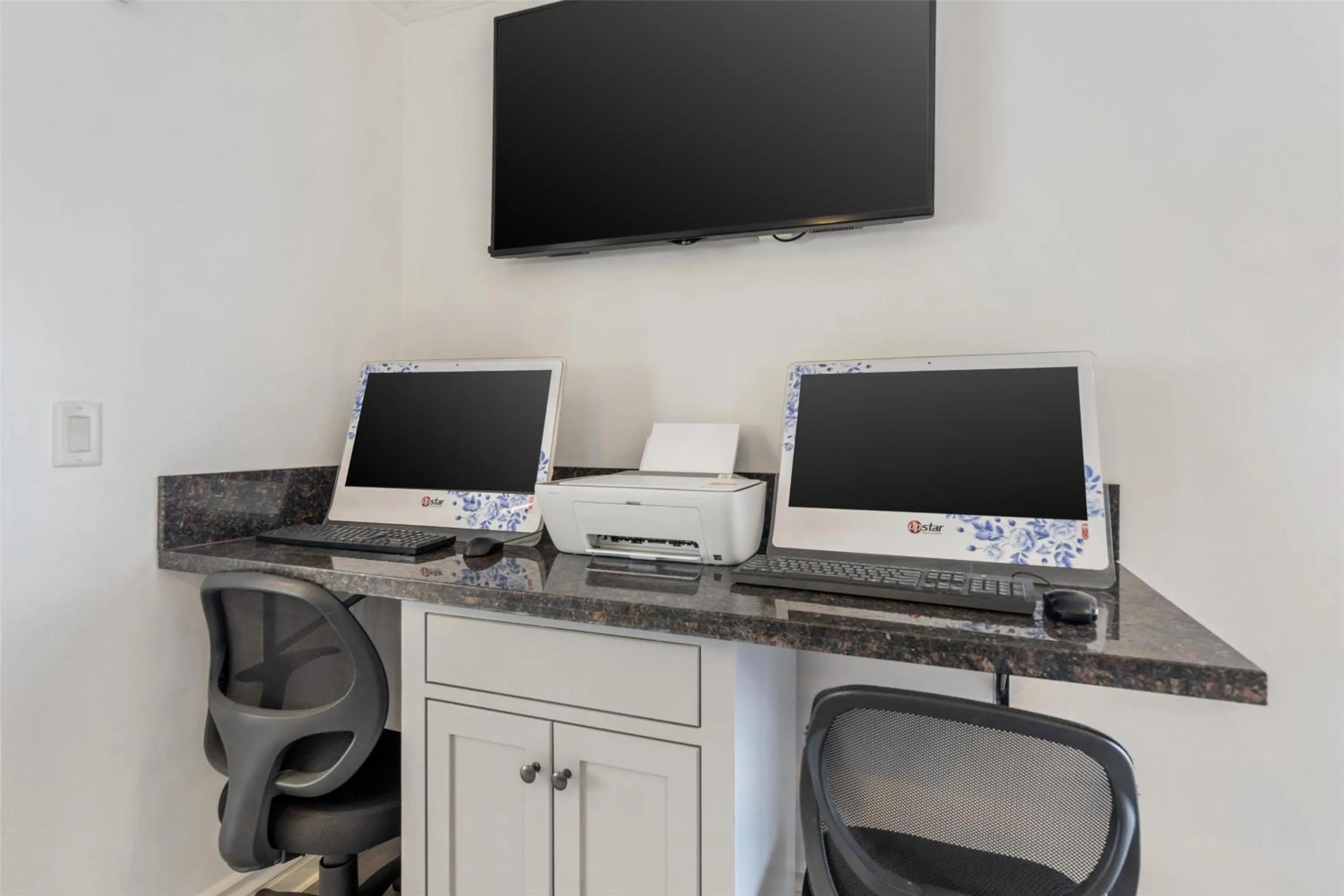 Business facilities in Best Western Westminster Inn