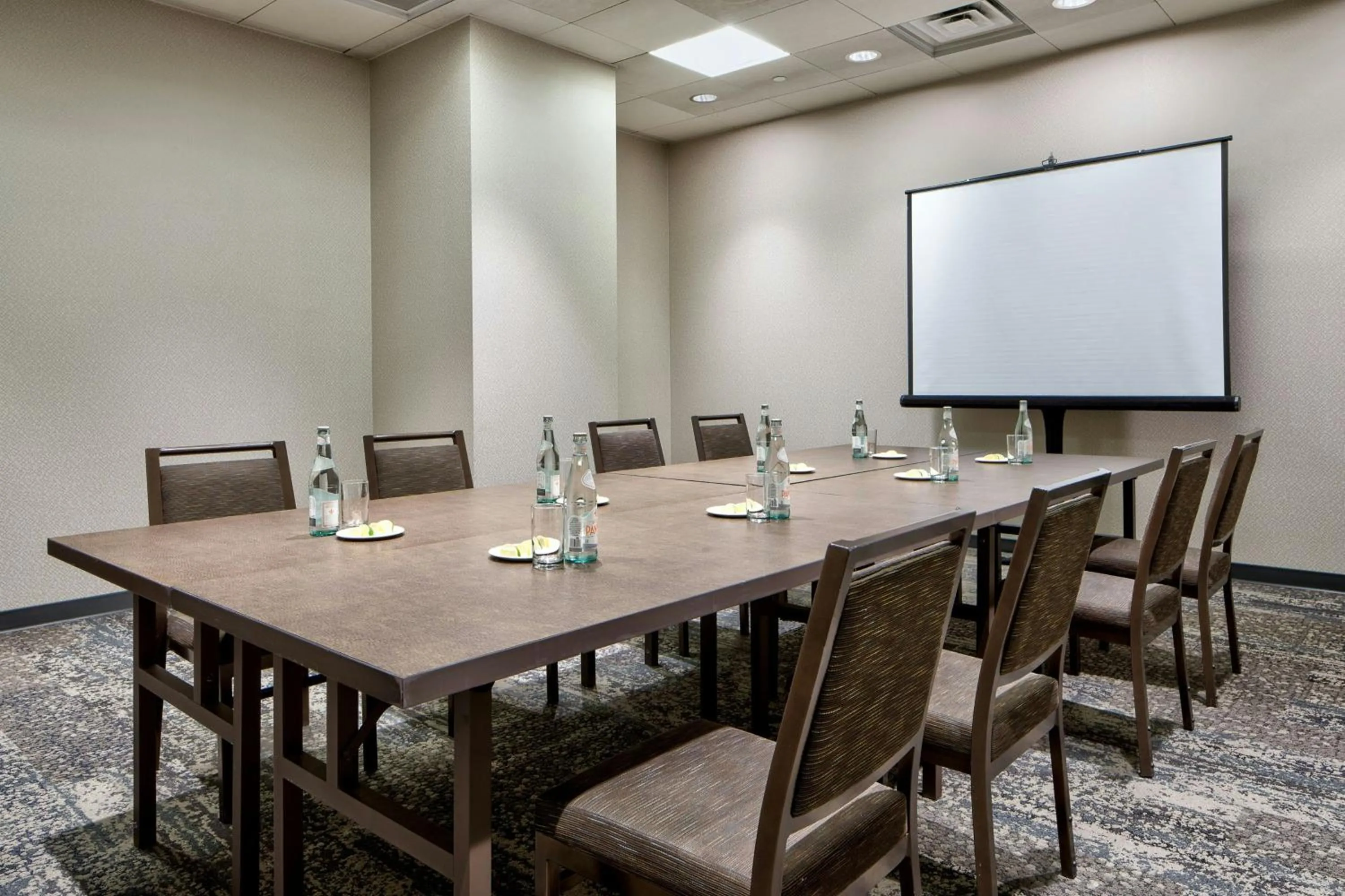 Meeting/conference room in The Westin Galleria Dallas