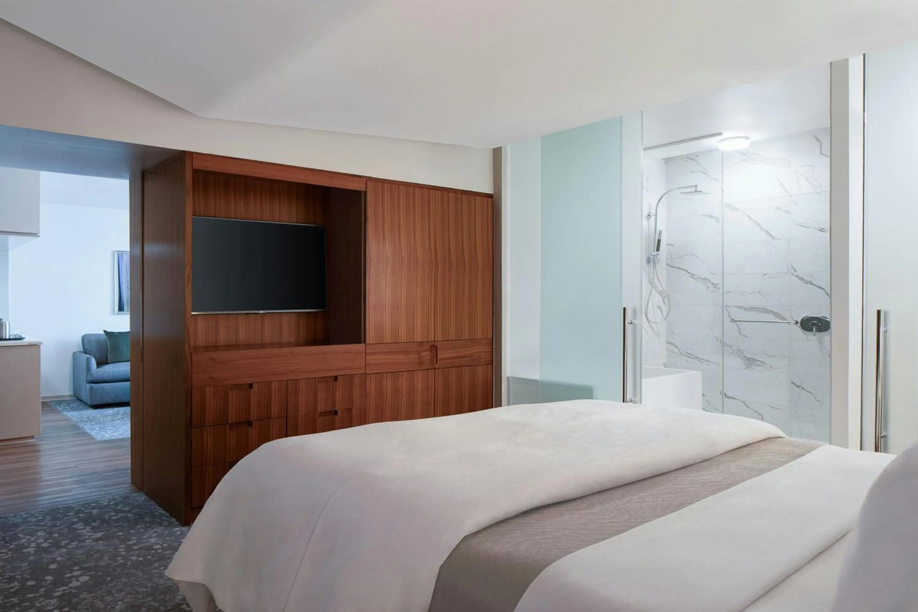 Bedroom, Bed in The Westin Galleria Dallas