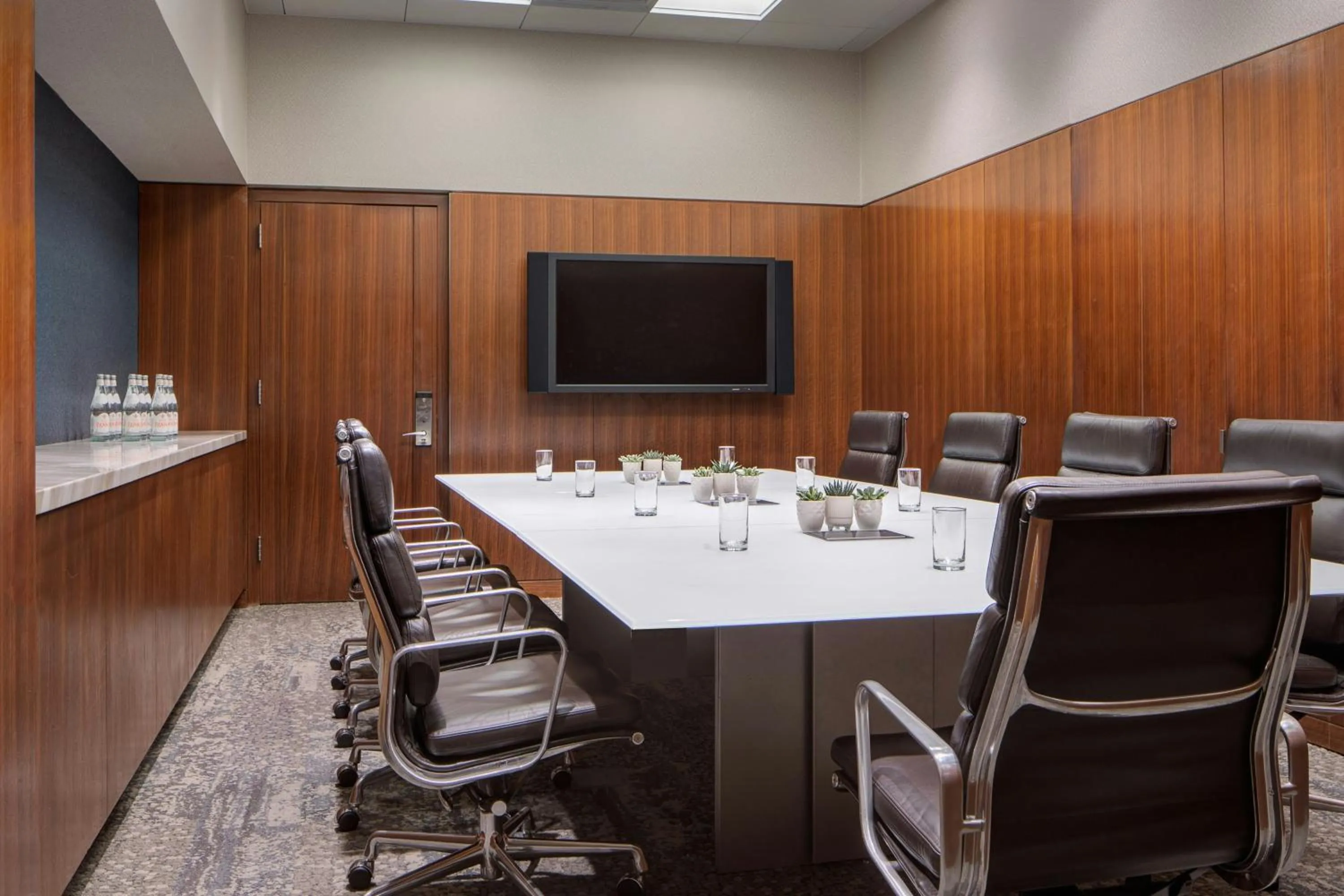 Meeting/conference room in The Westin Galleria Dallas