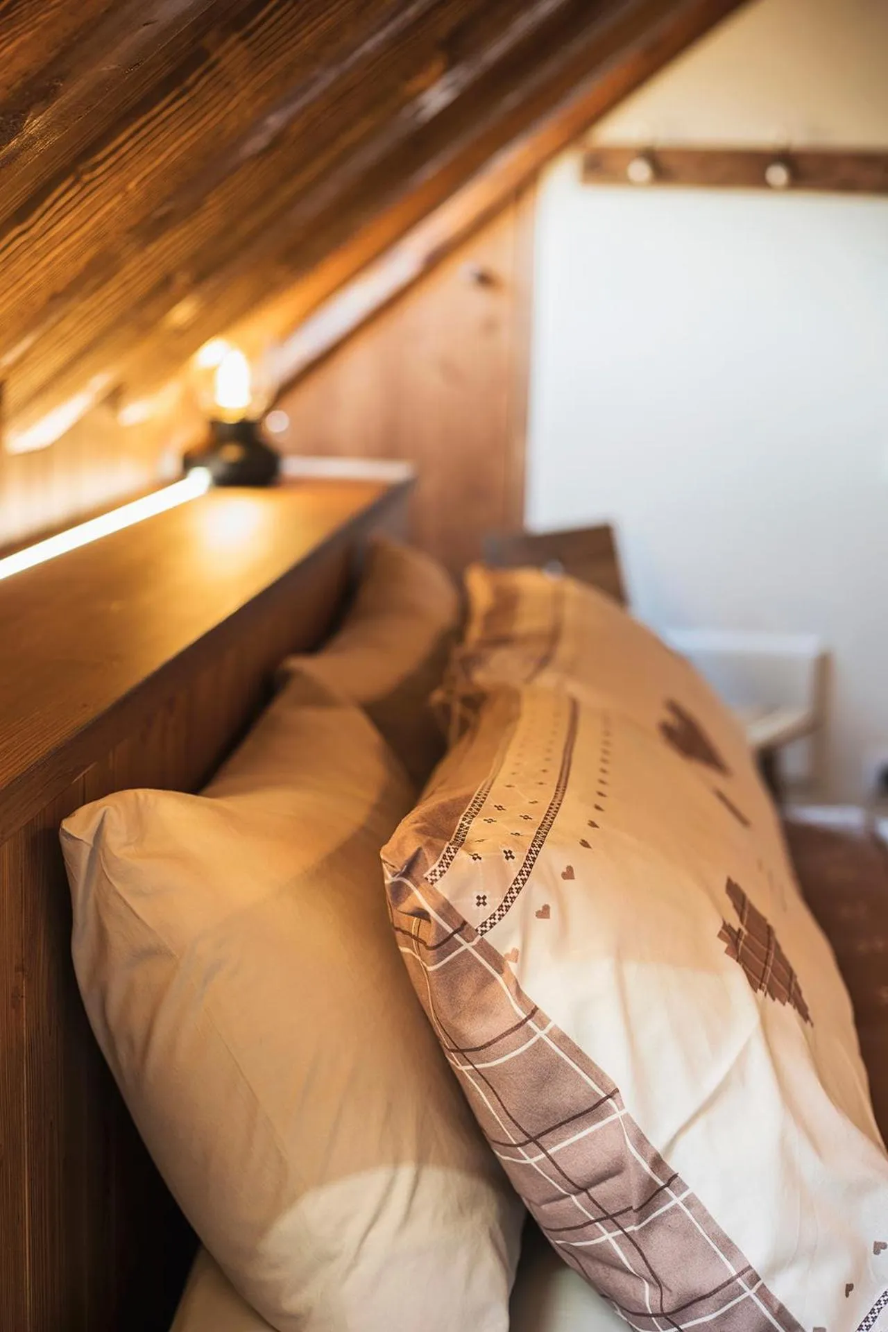 Decorative detail, Bed in Malga Laben