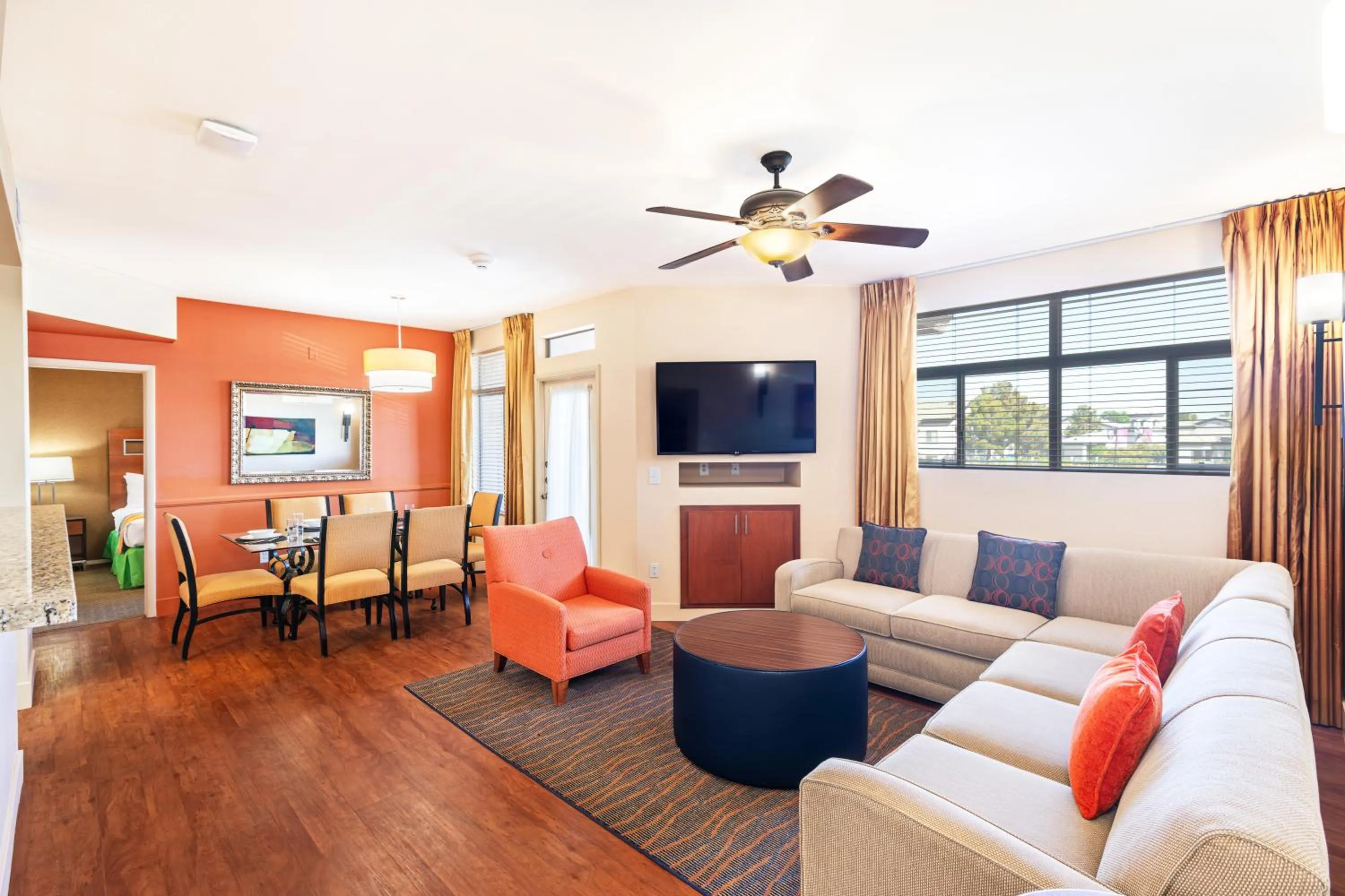Living room in The Cliffs at Peace Canyon