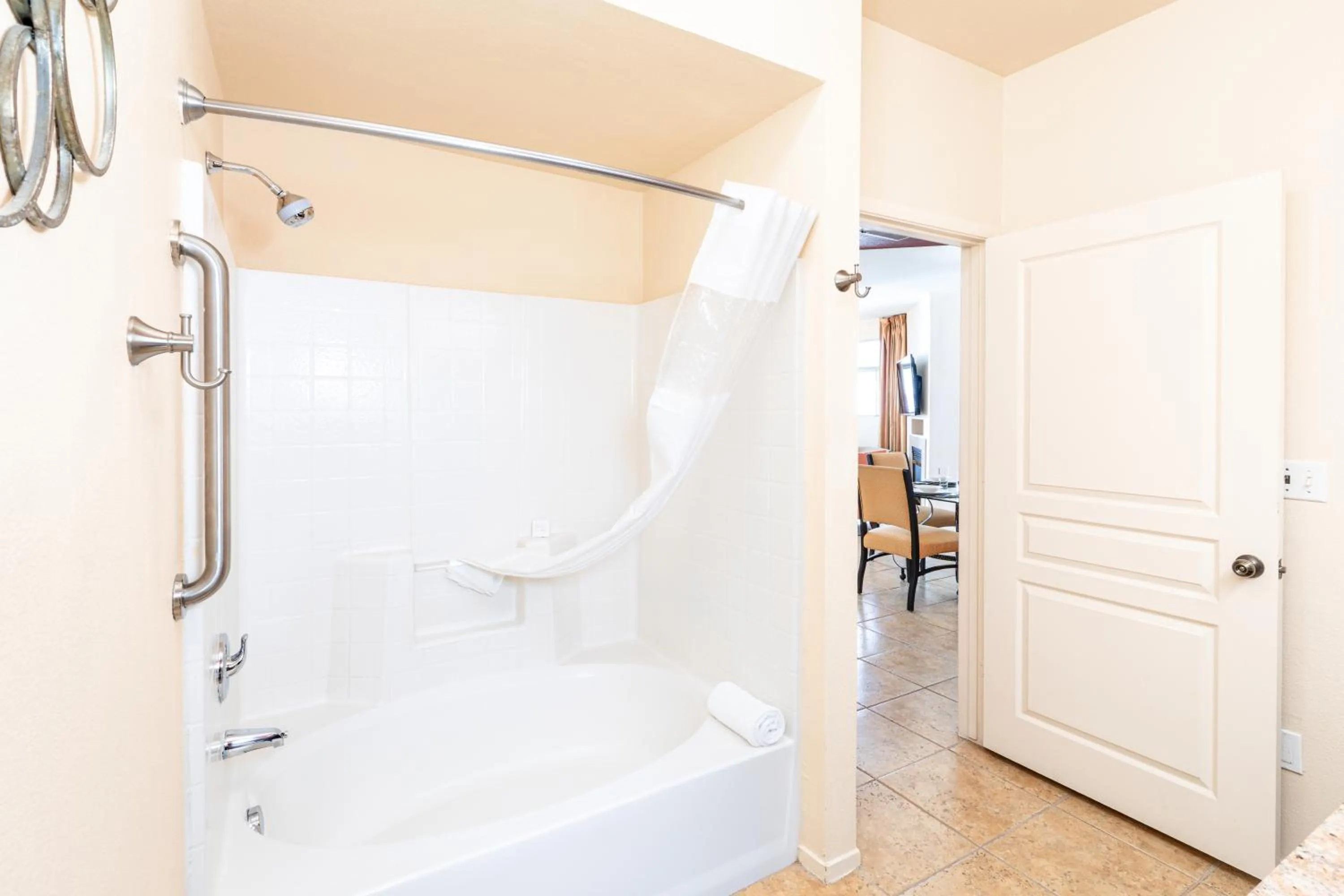 Bathroom in The Cliffs at Peace Canyon