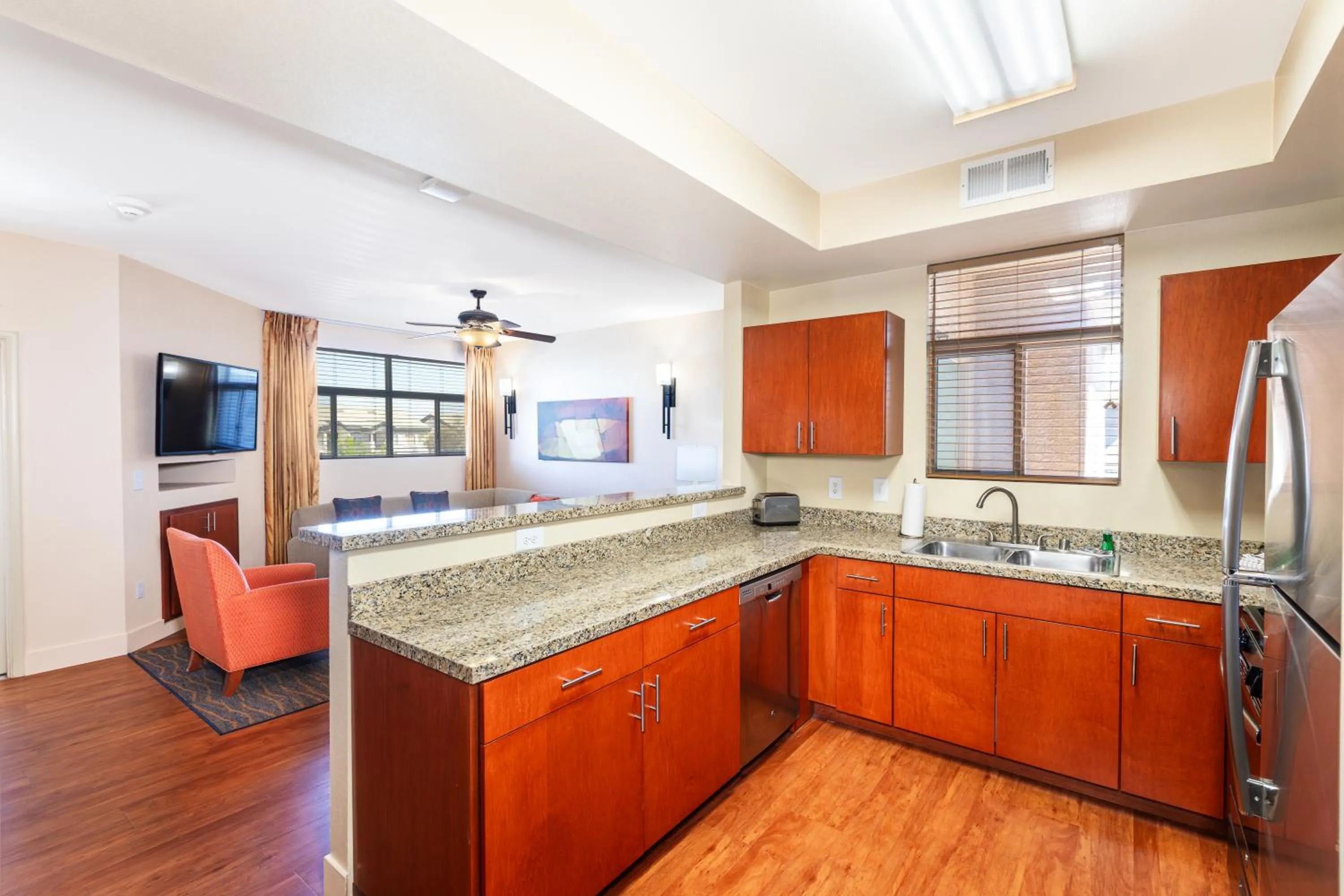 Kitchen or kitchenette in The Cliffs at Peace Canyon