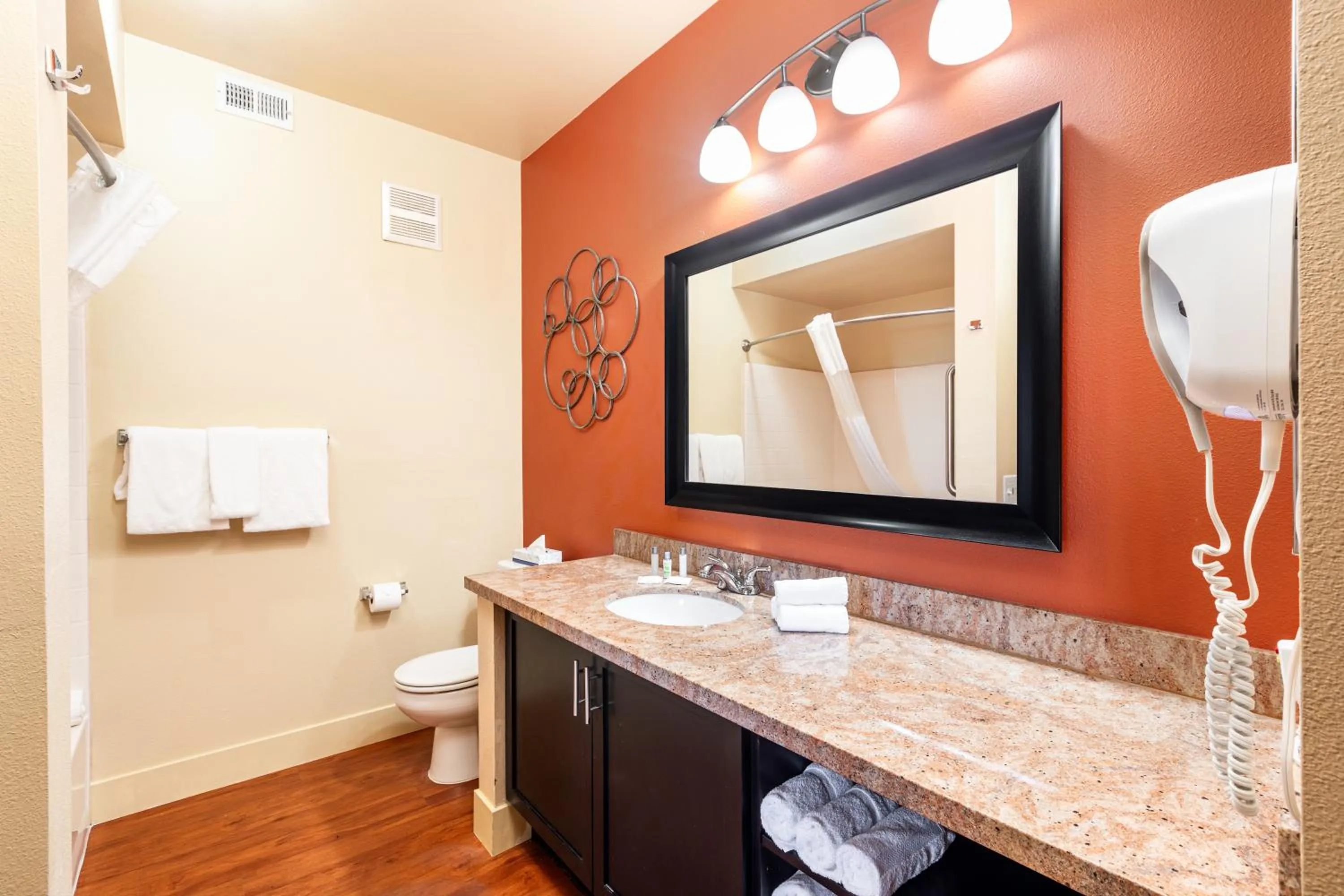 Bathroom in The Cliffs at Peace Canyon