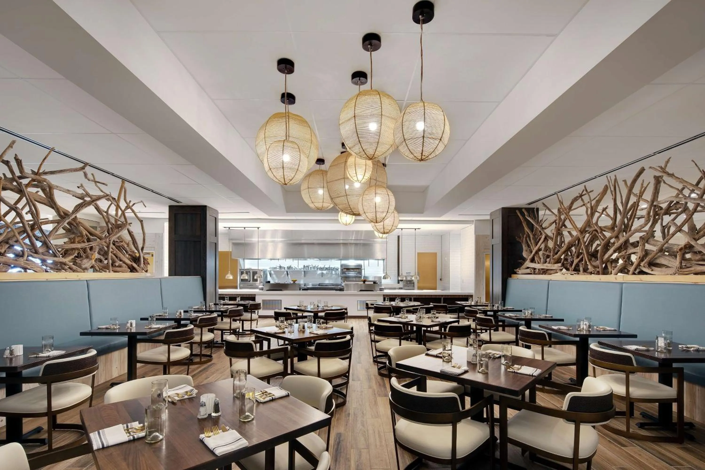 Restaurant/places to eat in Embassy Suites St Augustine Beach Oceanfront Resort