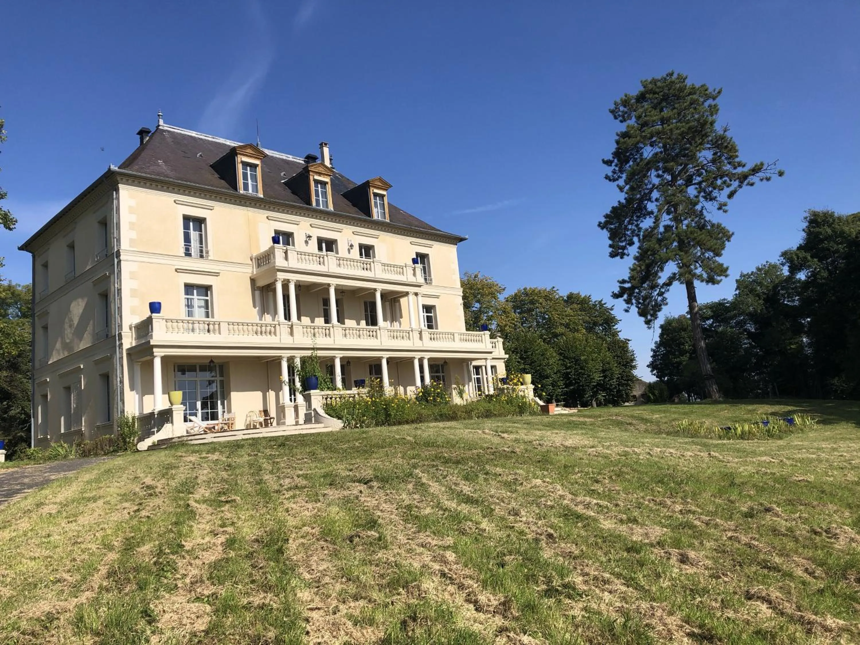 Property building in Grand-Varennes