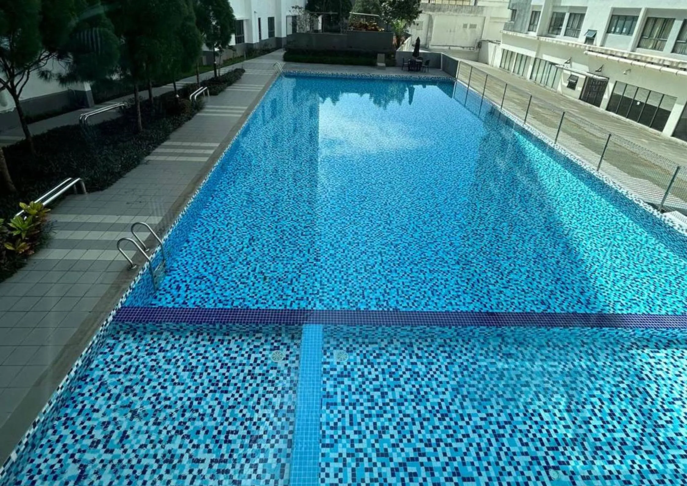 Day in Cozy Park View Stay Above DPulze Mall #DP1