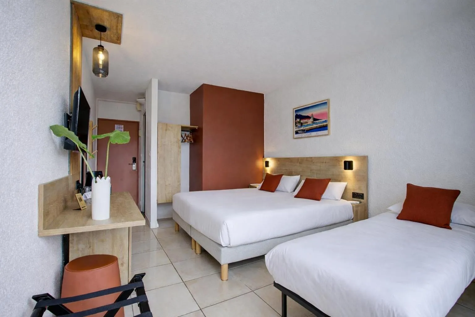 Bed in Hotel Centre Plage