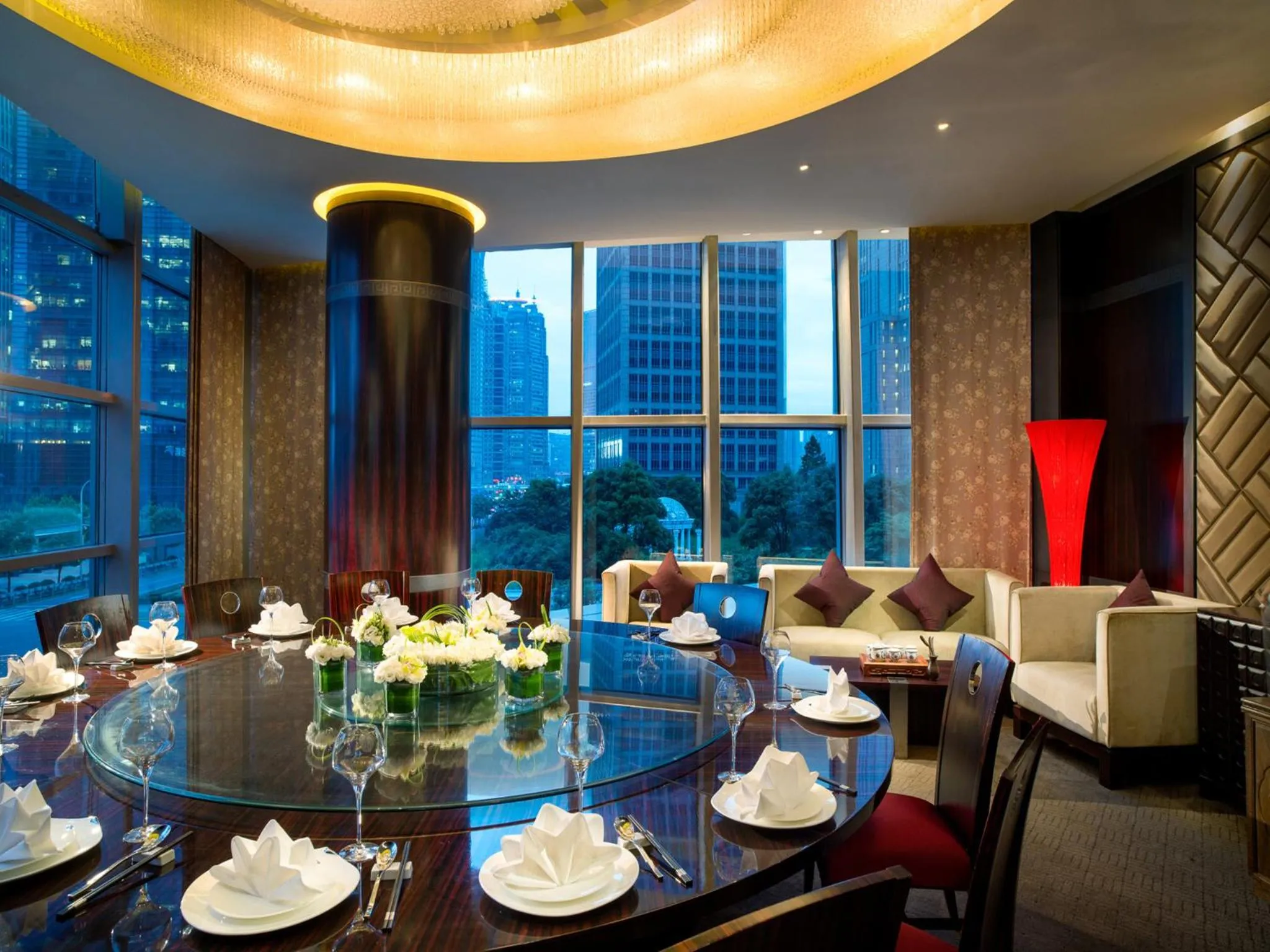 Restaurant/Places to Eat in Grand Kempinski Hotel Shanghai